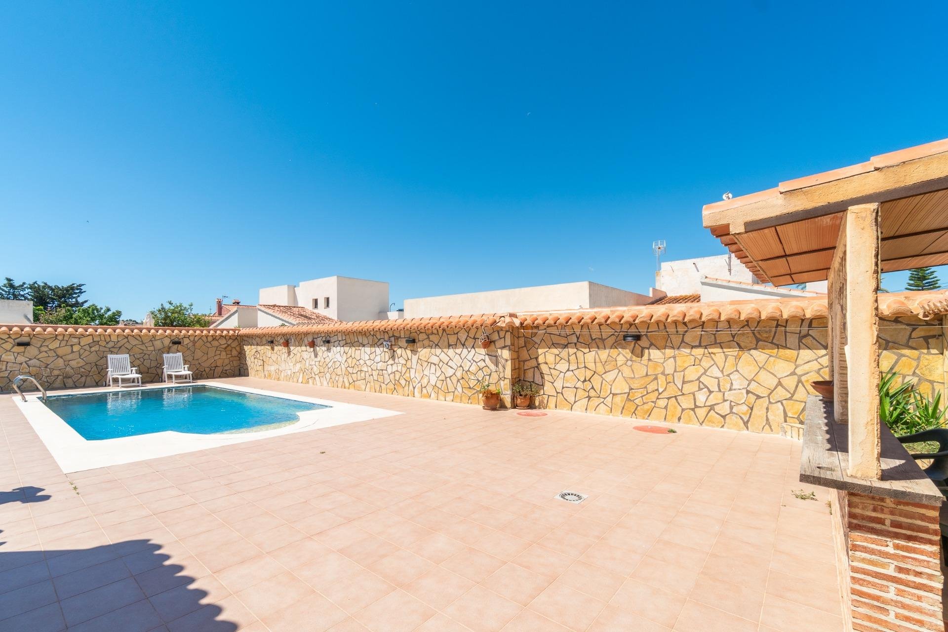Resale - Villa - Torrevieja - Torreta florida