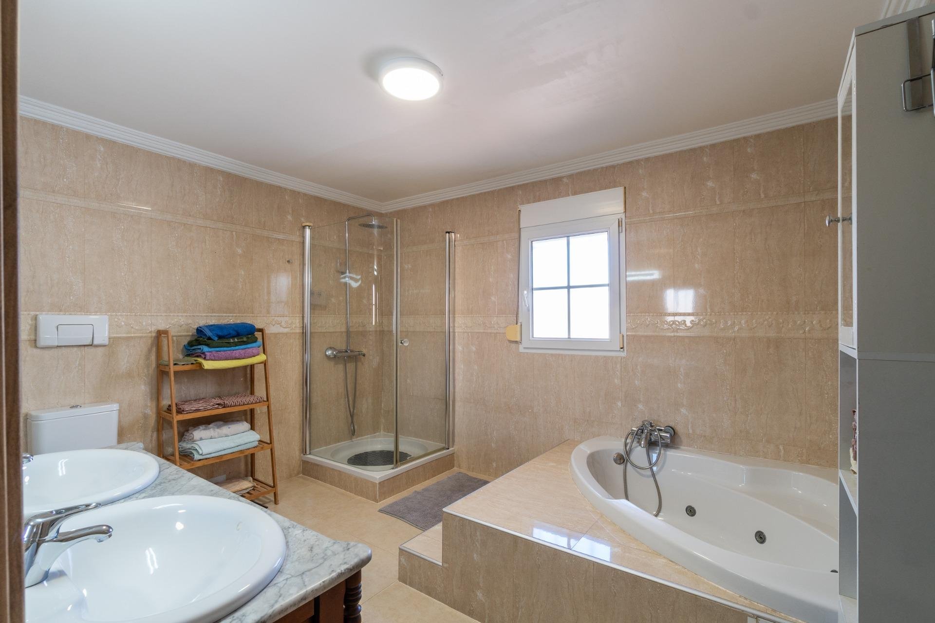 Resale - Villa - Torrevieja - Torreta florida