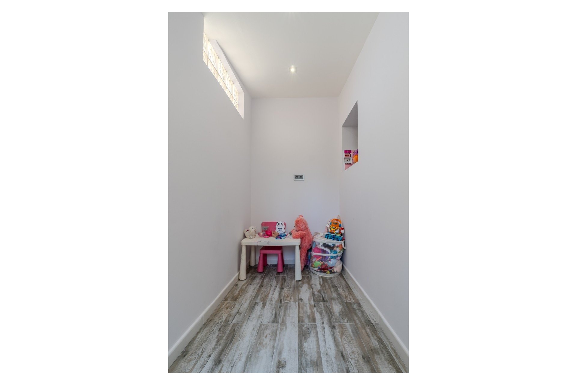 Resale - Villa - Torrevieja - Torreta