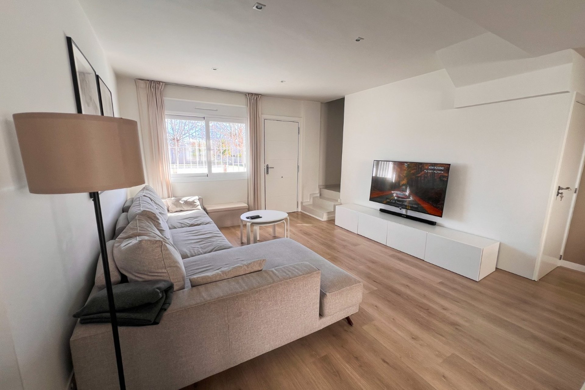 Resale - Villa - Torrevieja