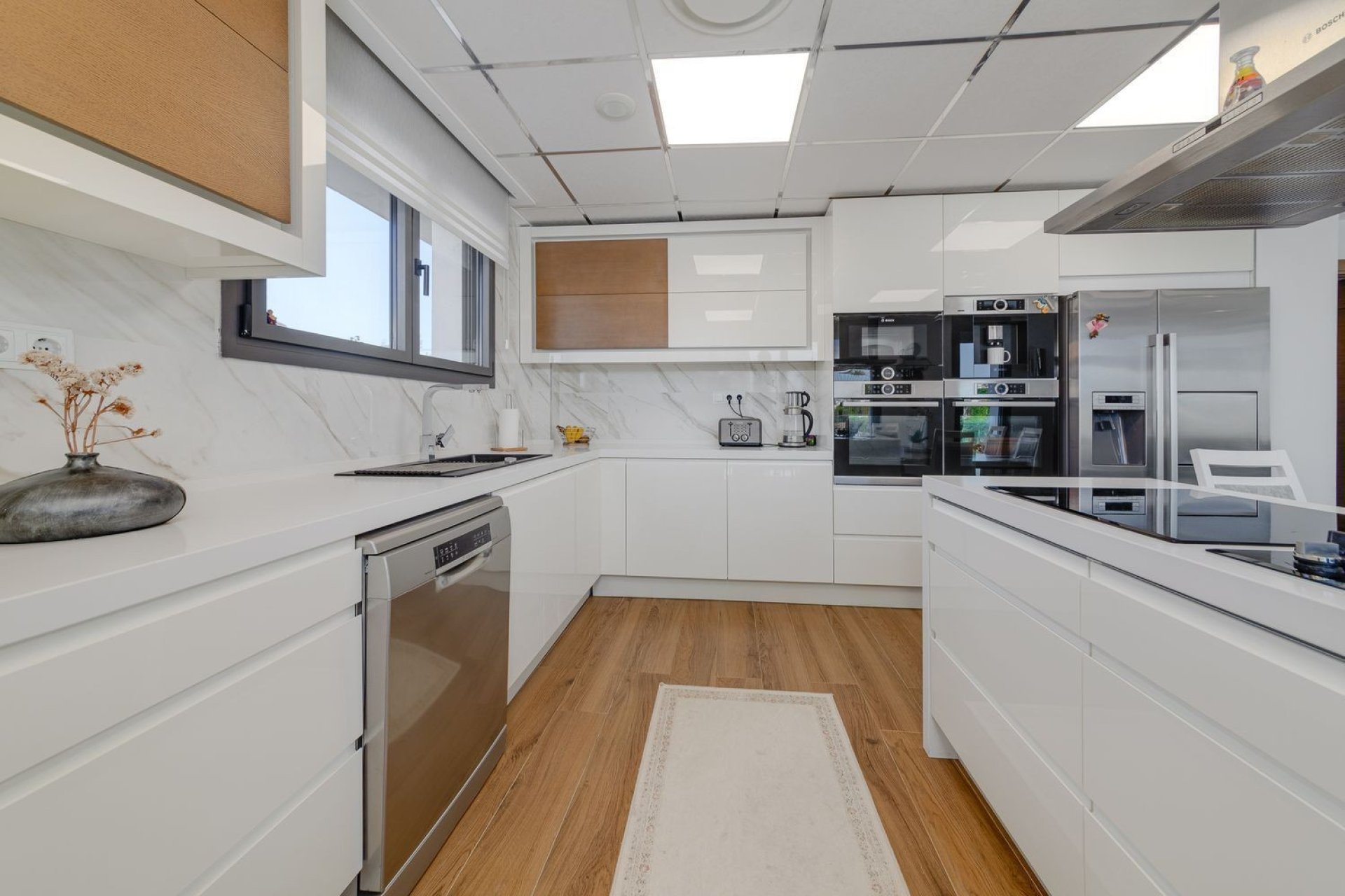 Resale - Villa - Torrevieja