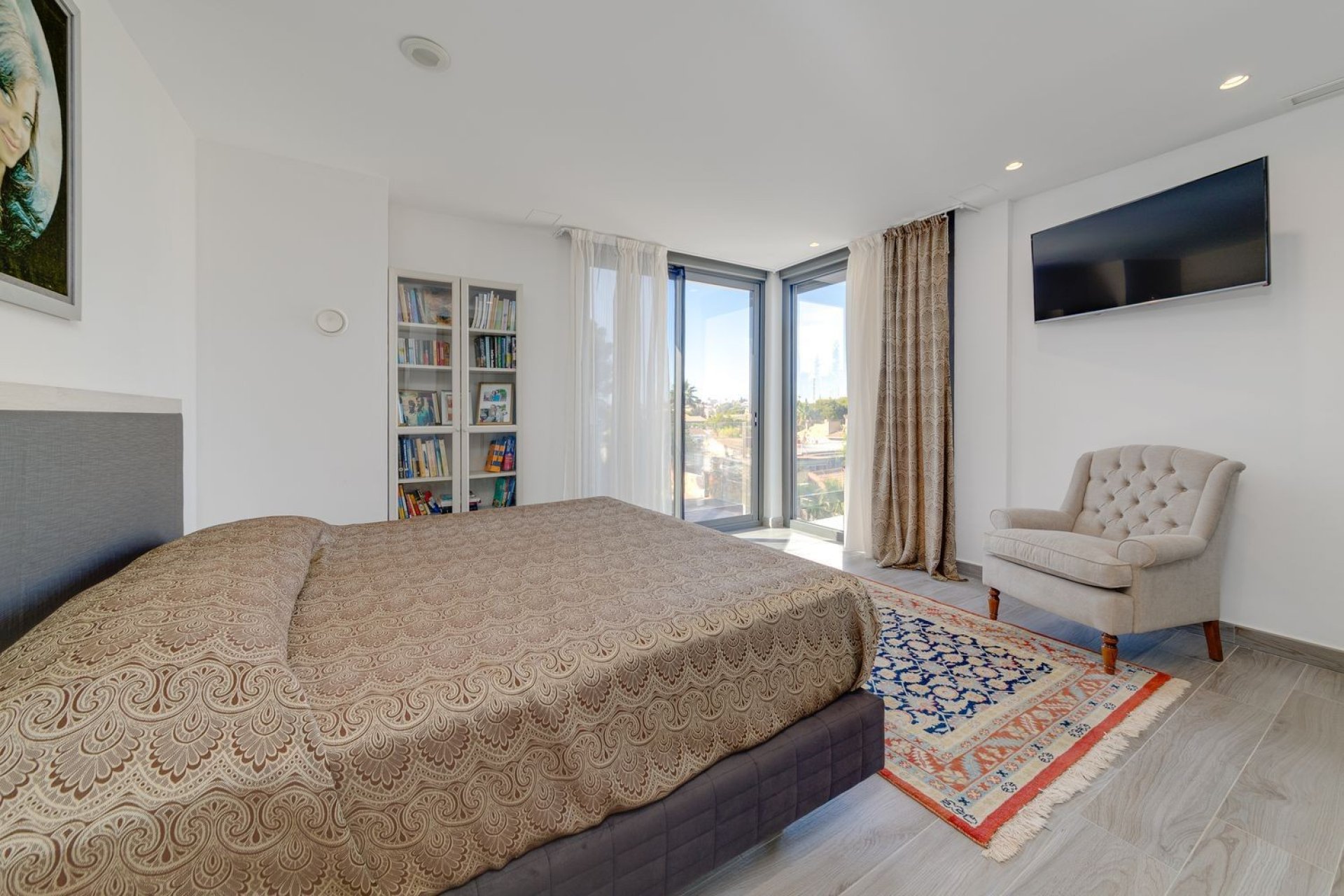 Resale - Villa - Torrevieja