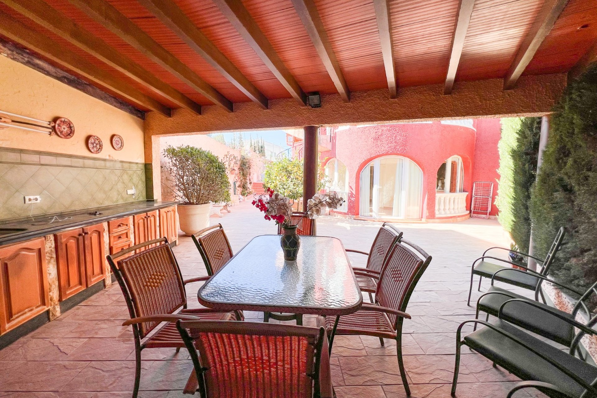 Resale - Villa - Torrevieja