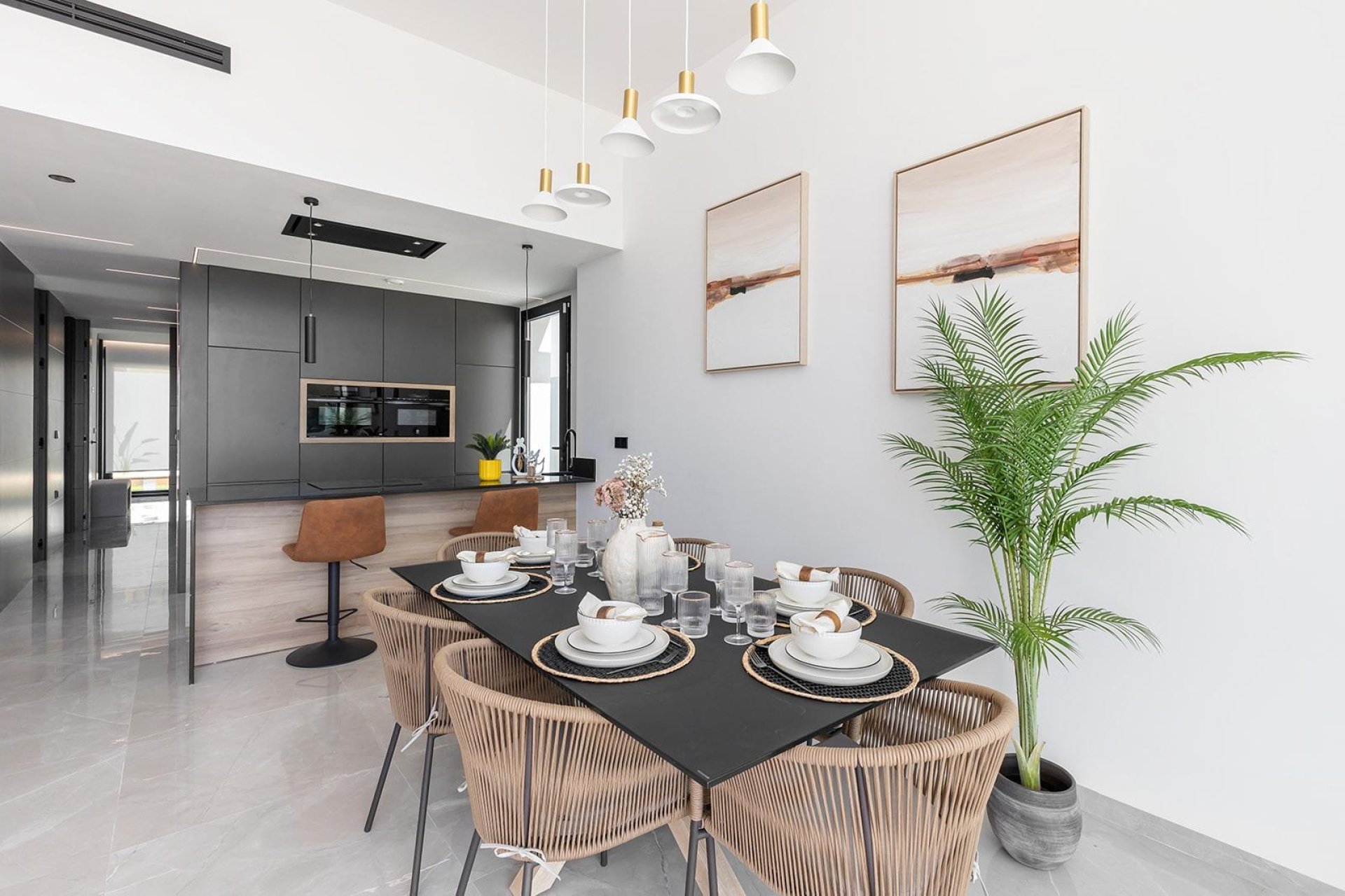 Resale - Villa - Torrevieja