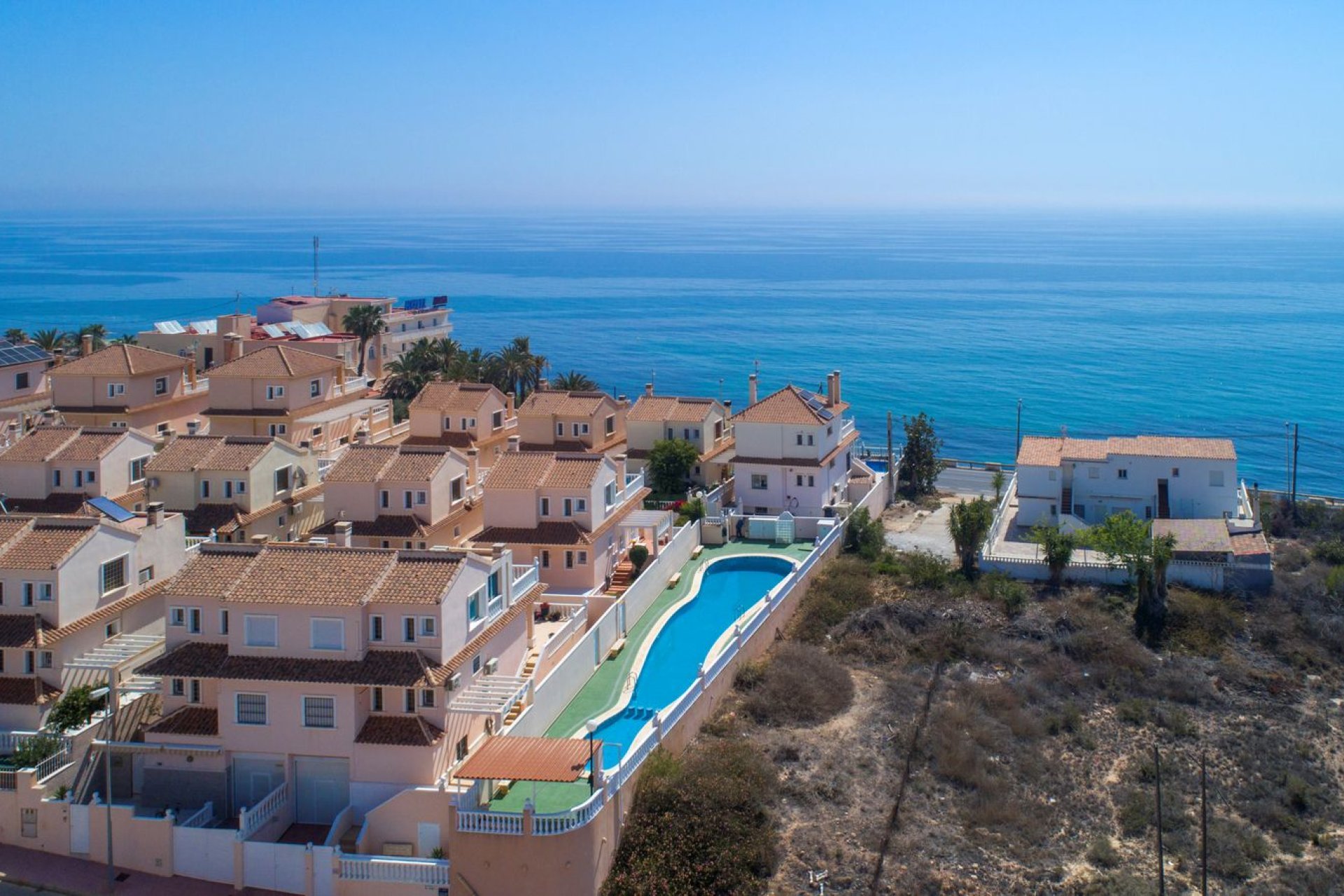 Resale - Villa - Torrevieja