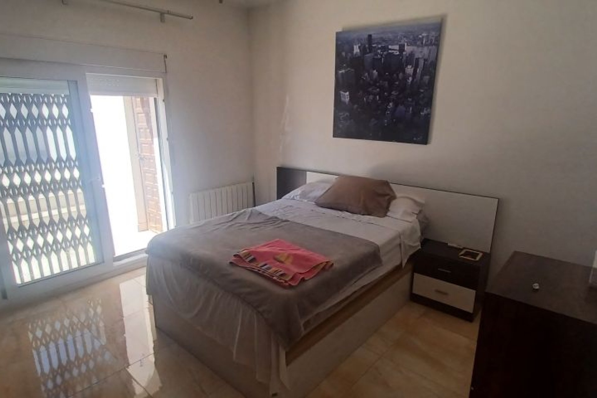 Resale - Villa - Torrevieja