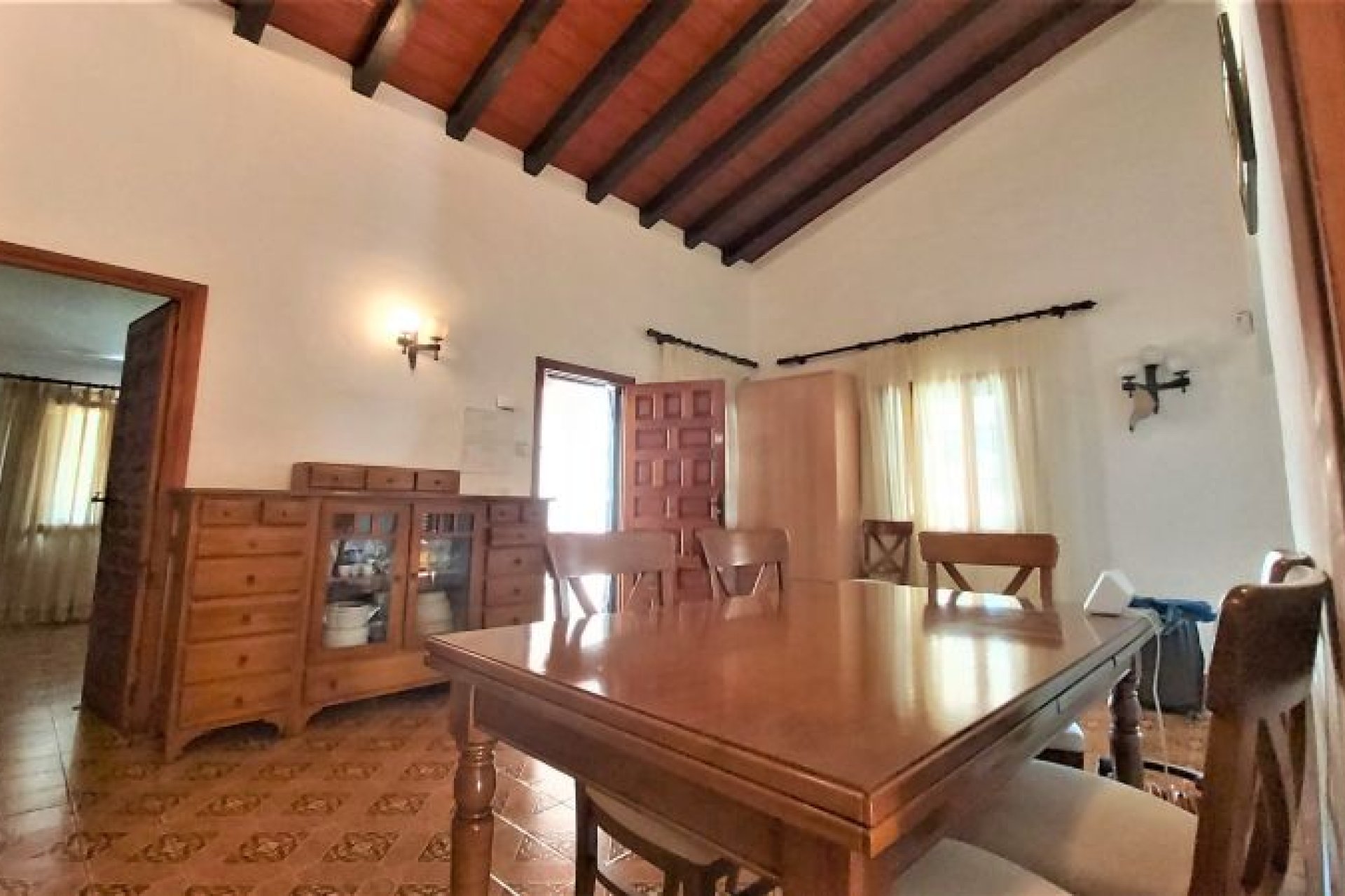 Resale - Villa - Torrevieja