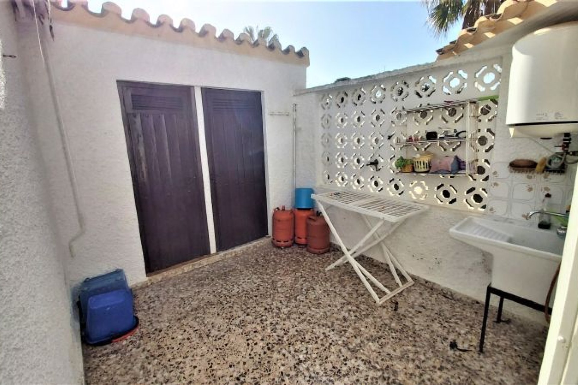 Resale - Villa - Torrevieja