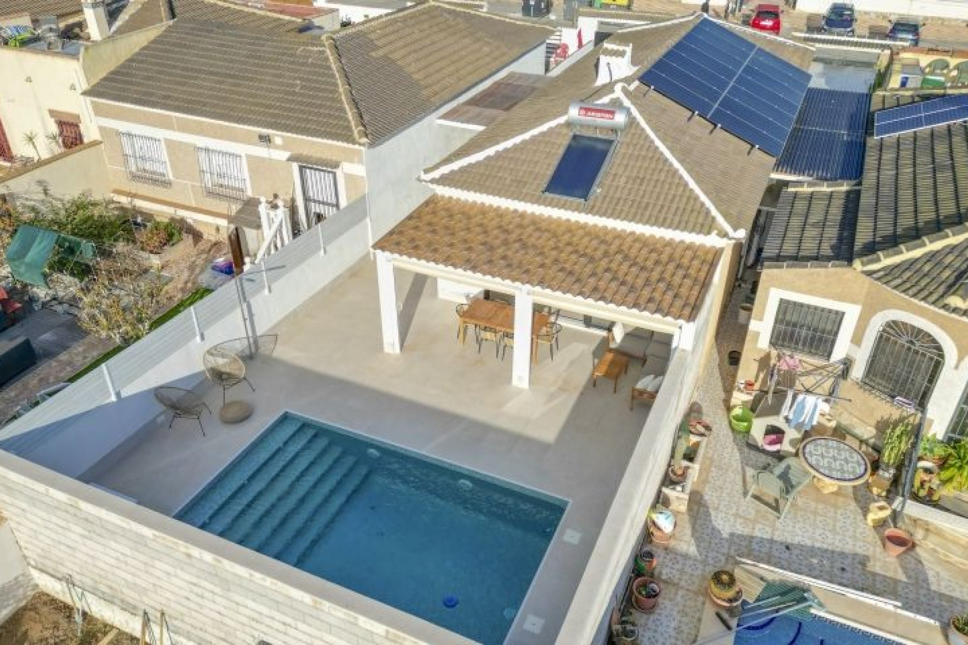 Resale - Villa - Torrevieja