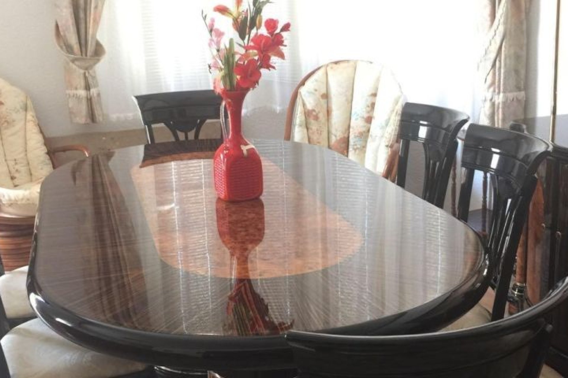 Resale - Villa - Torrevieja