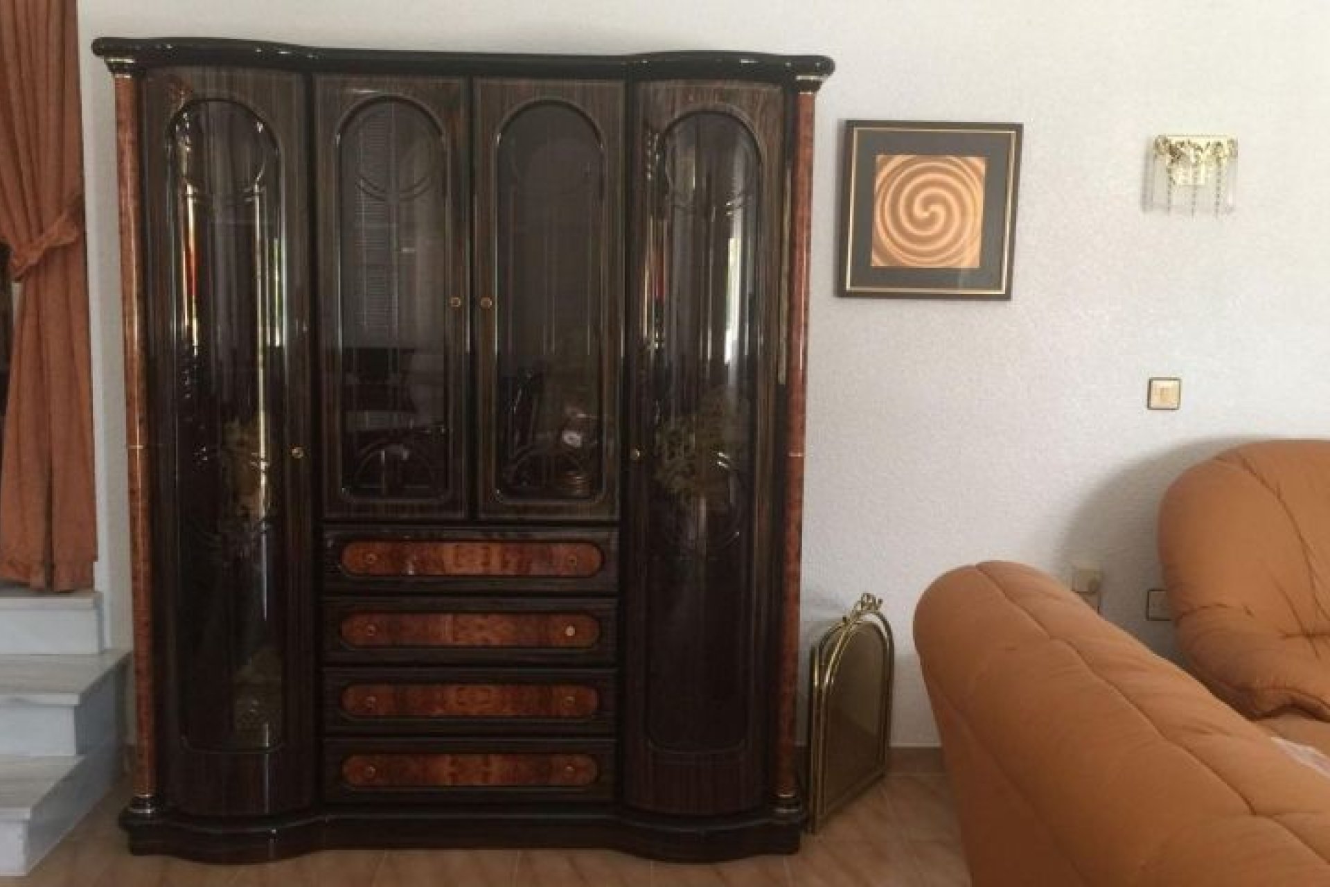 Resale - Villa - Torrevieja