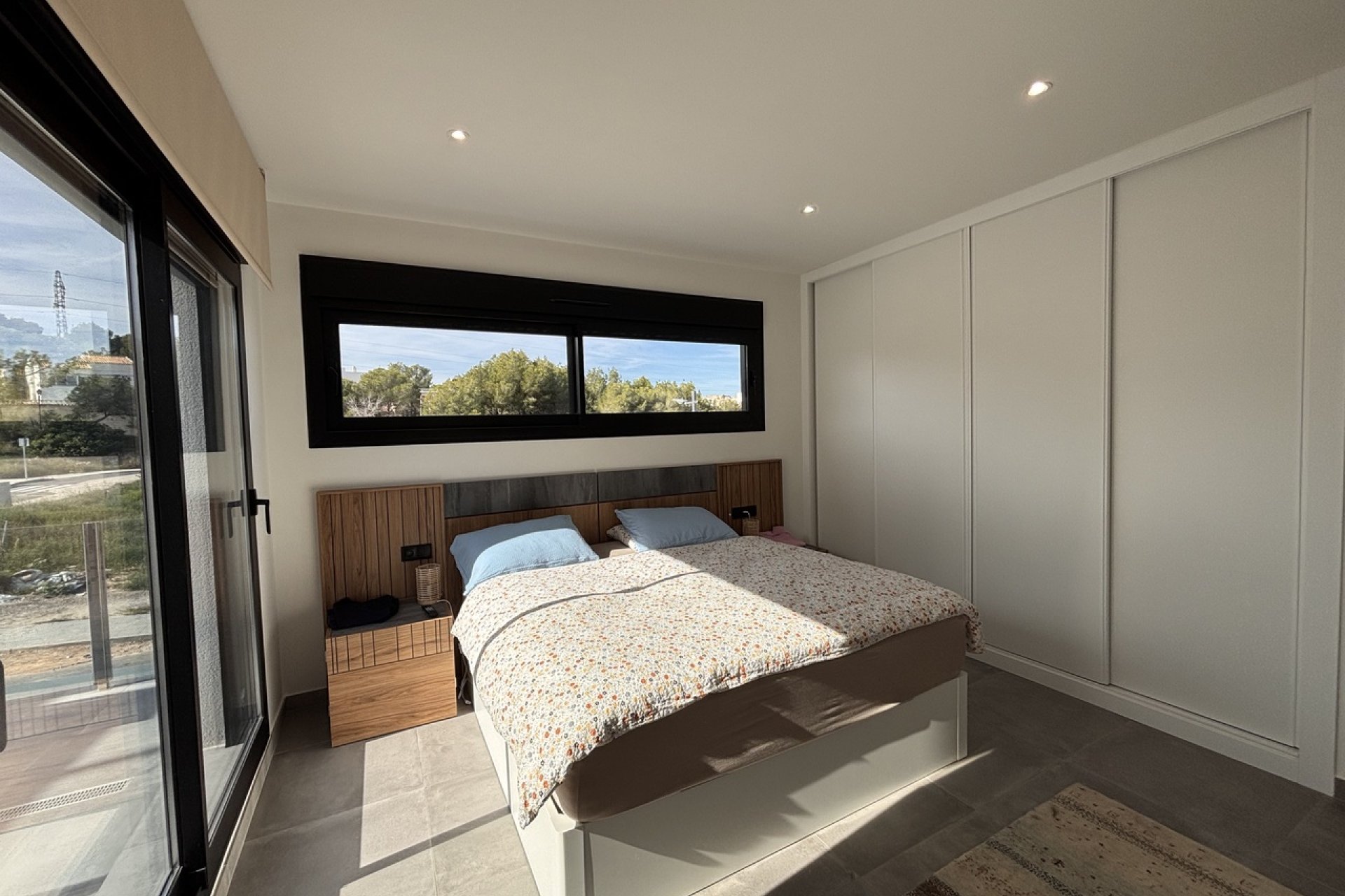 Resale - Villa - Villamartin