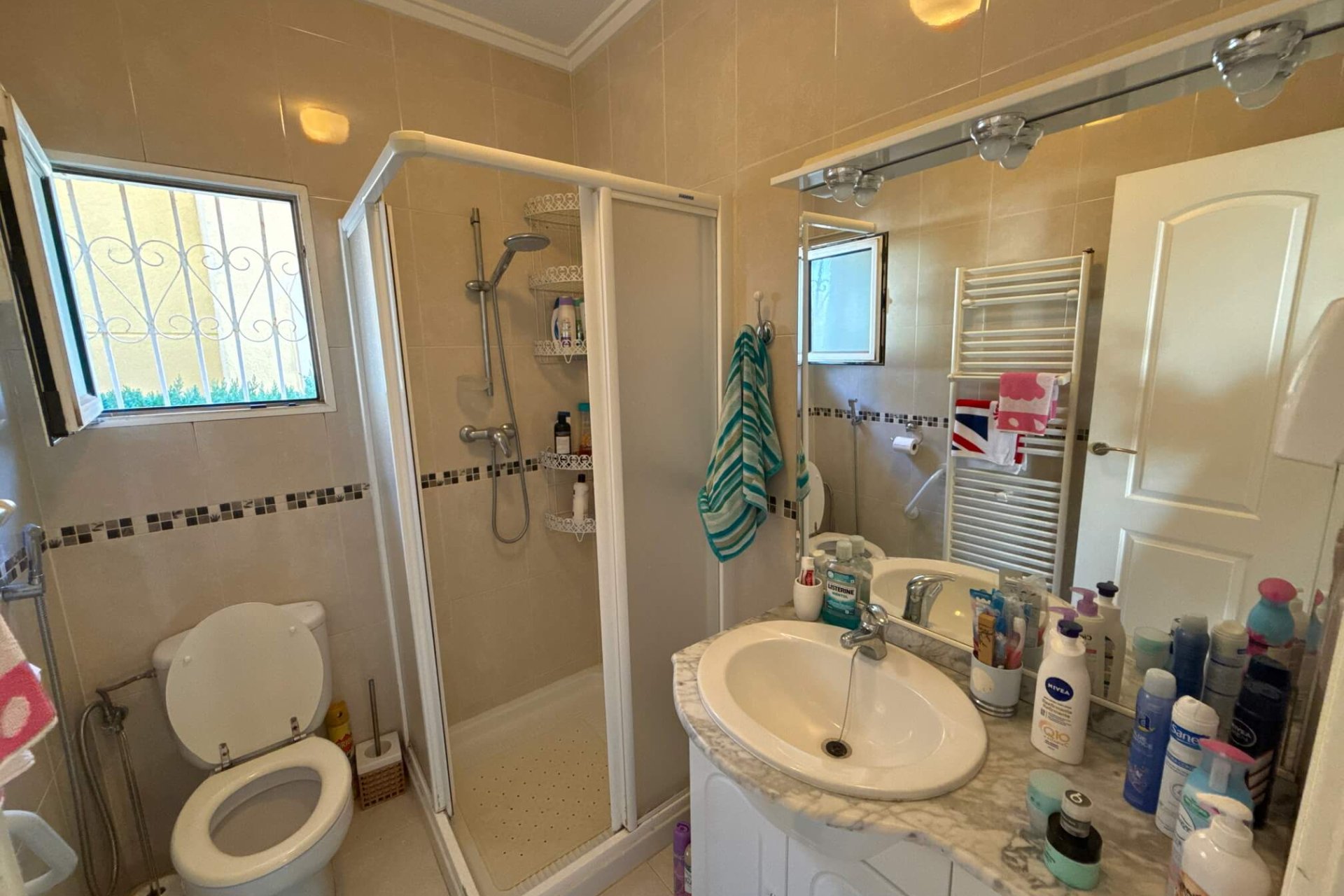 Resale - Villa - Villamartin