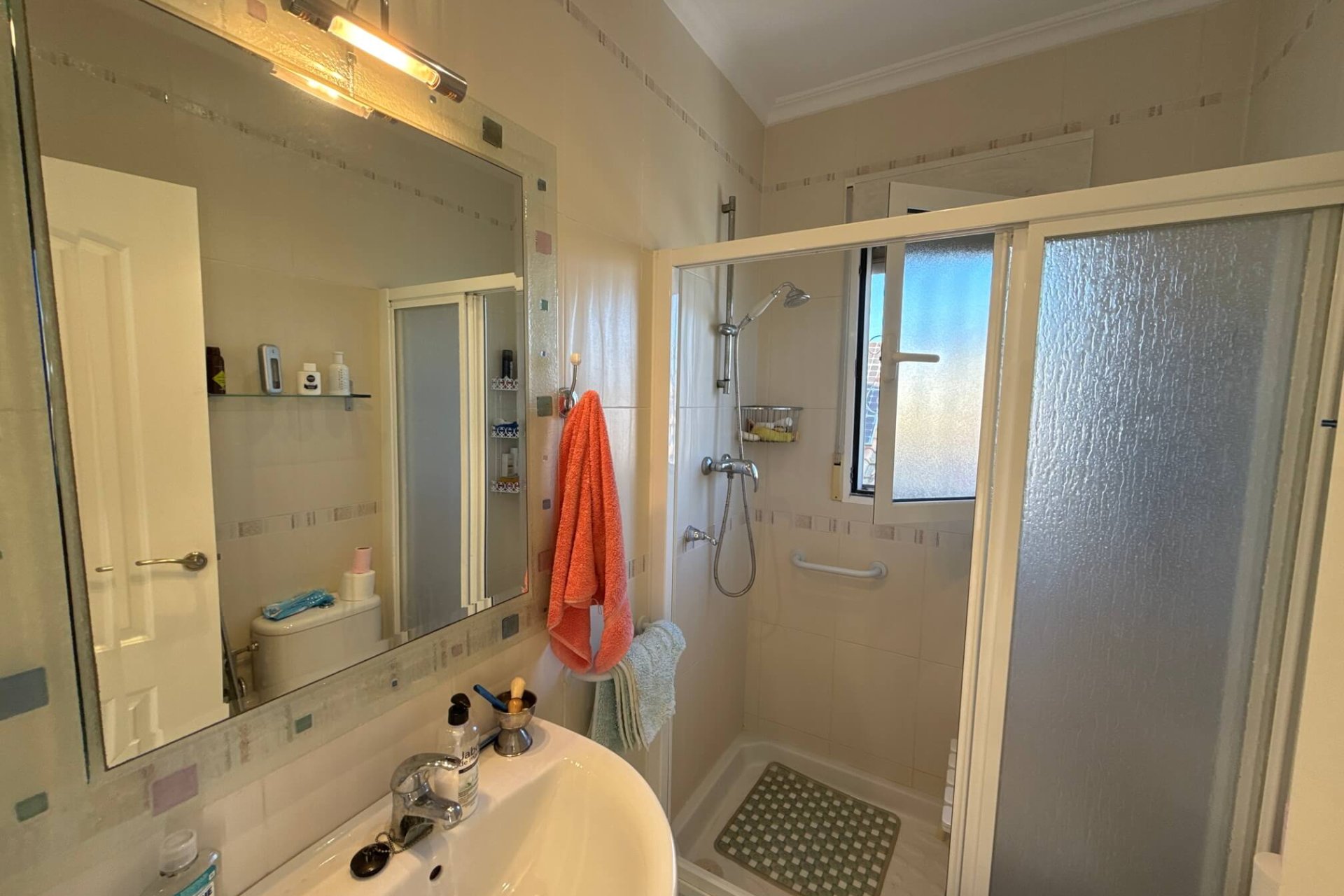 Resale - Villa - Villamartin