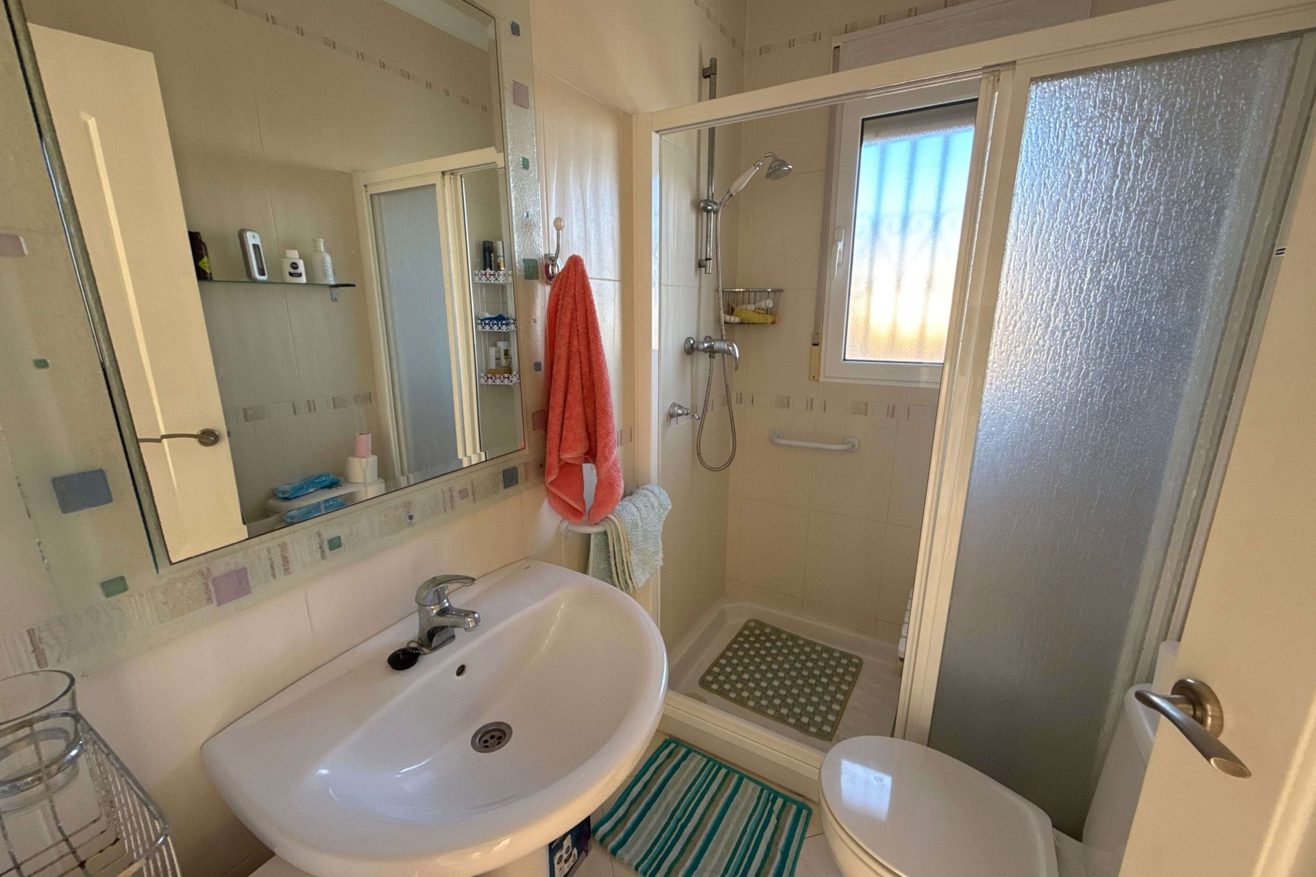 Resale - Villa - Villamartin