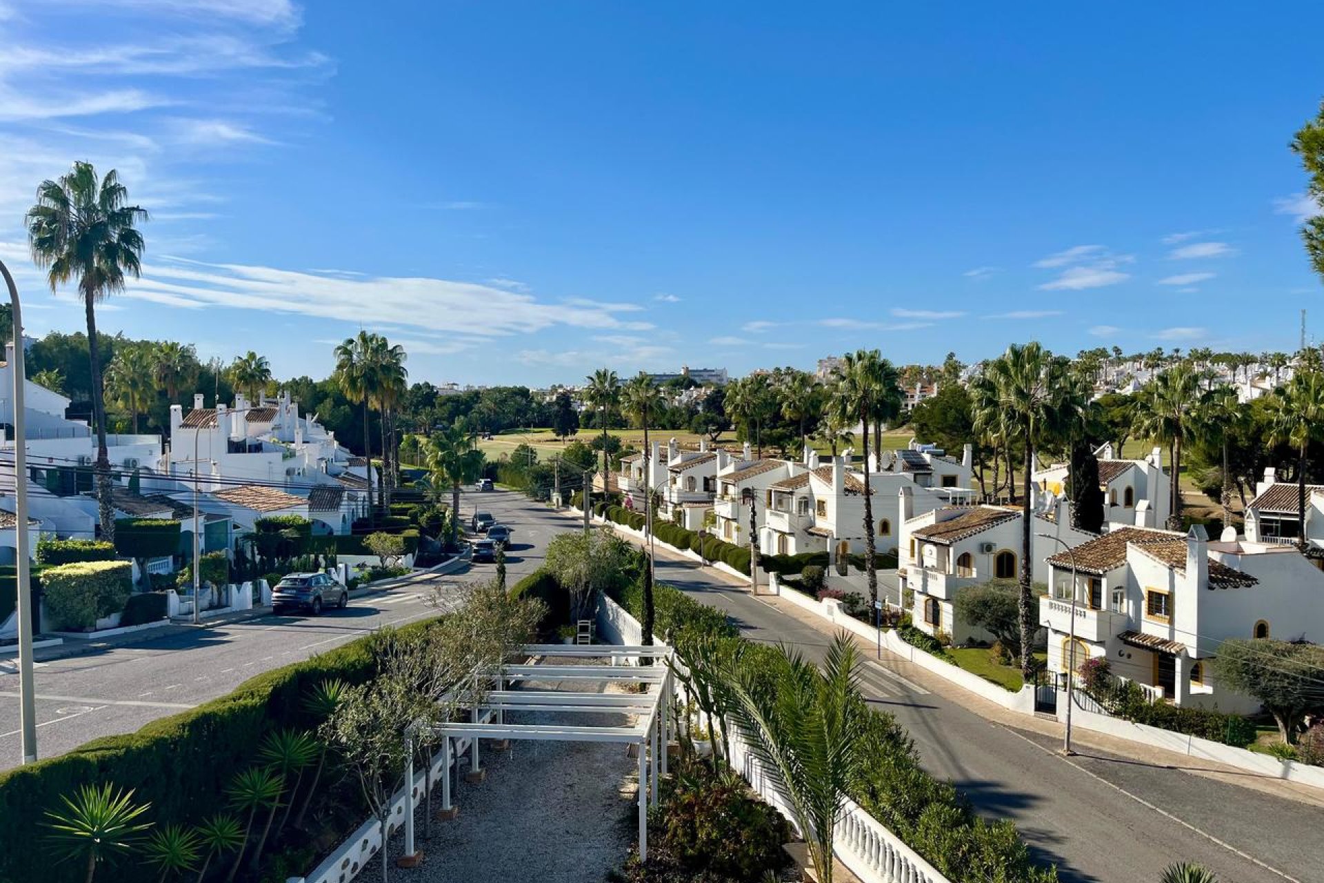 Resale - Villa - Villamartin