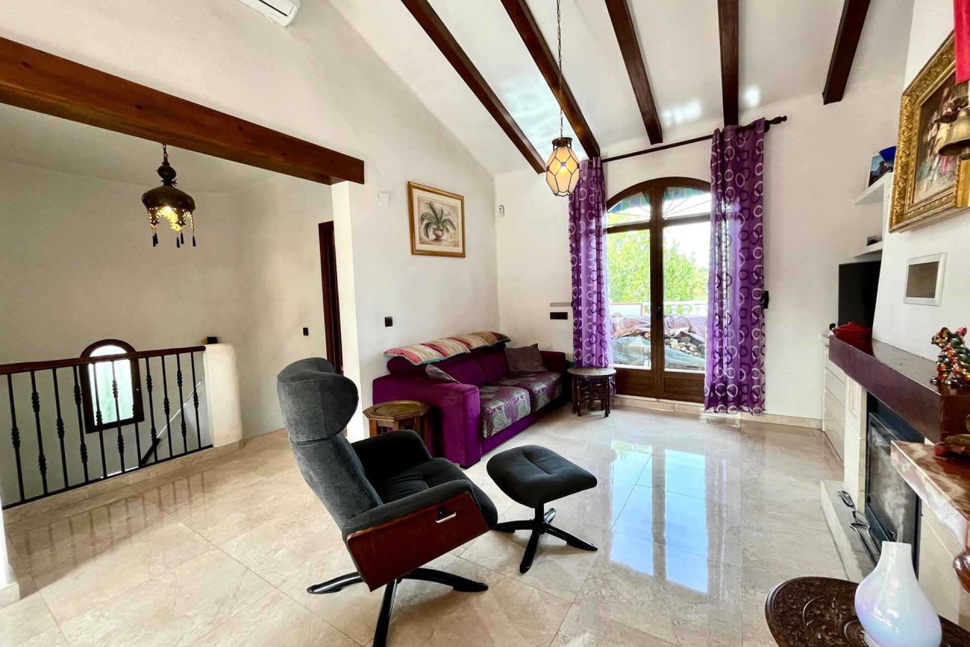 Resale - Villa - Villamartin