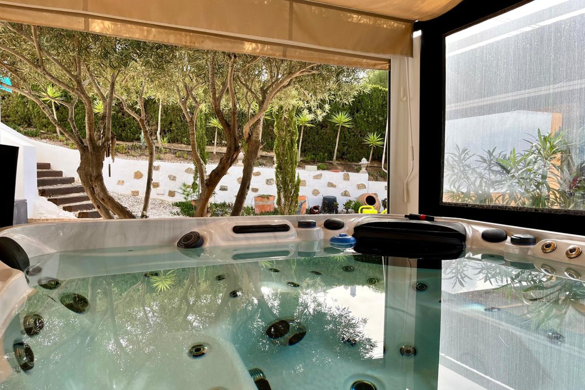 Resale - Villa - Villamartin