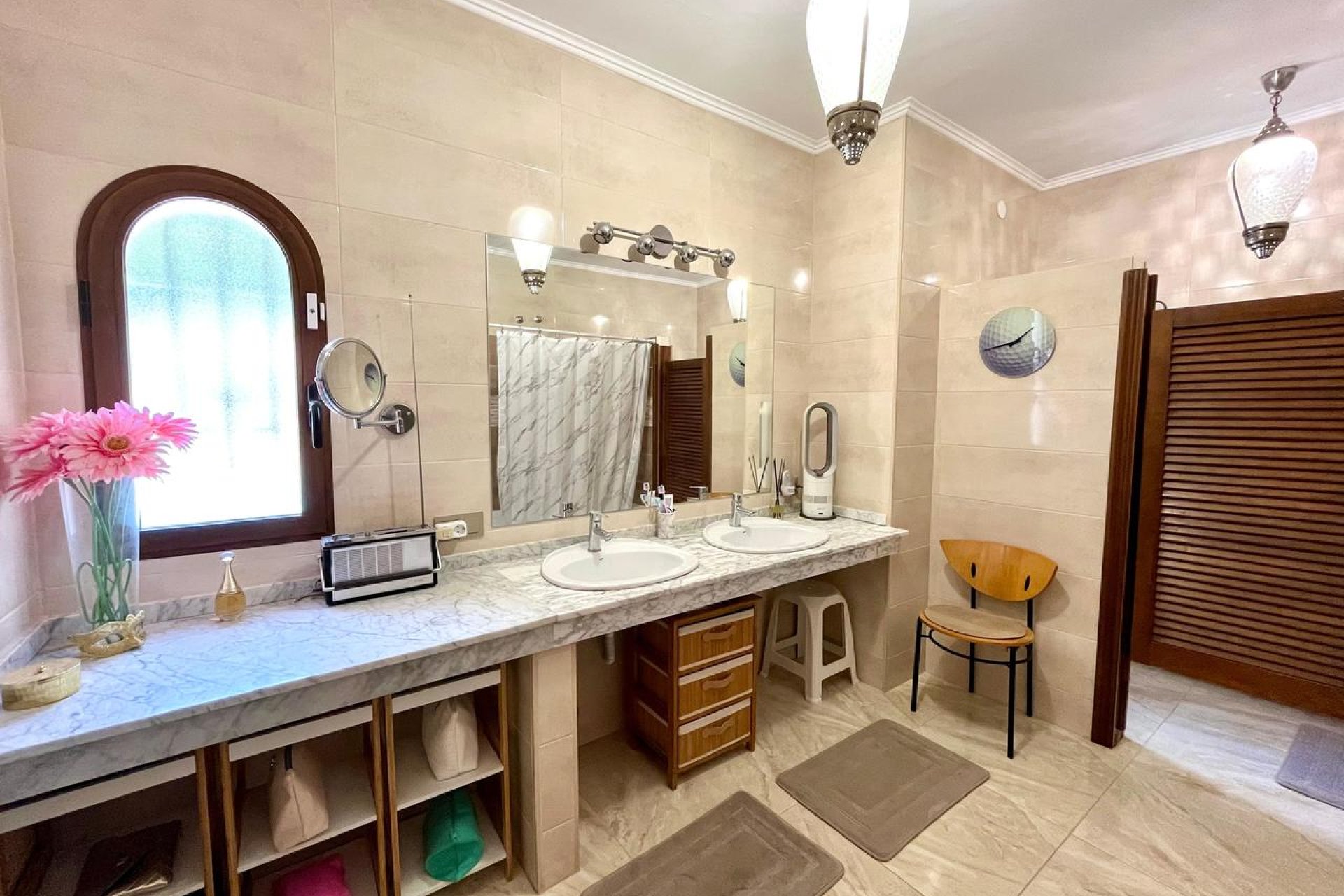 Resale - Villa - Villamartin