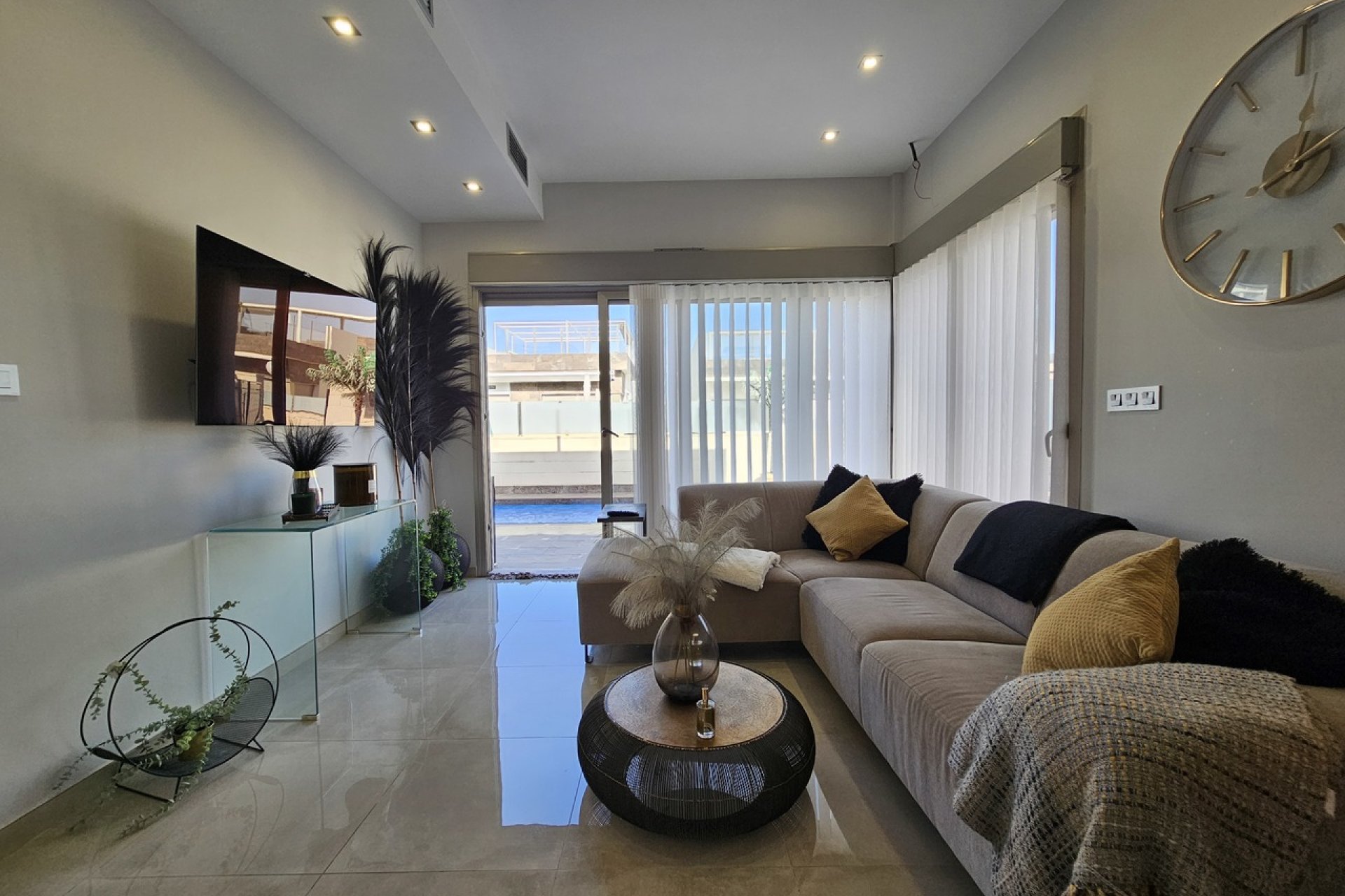 Resale - Villa - Villamartin