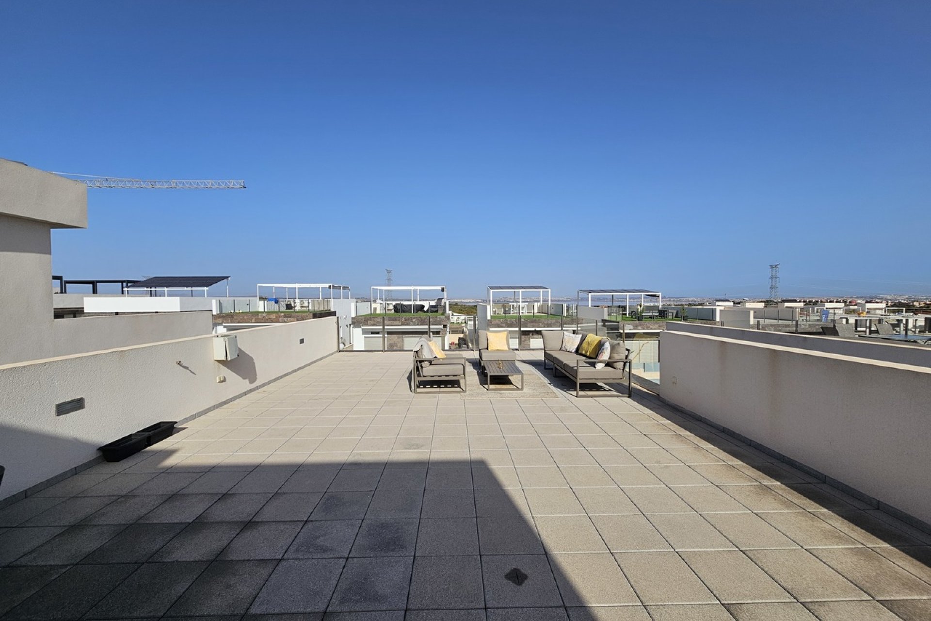 Resale - Villa - Villamartin