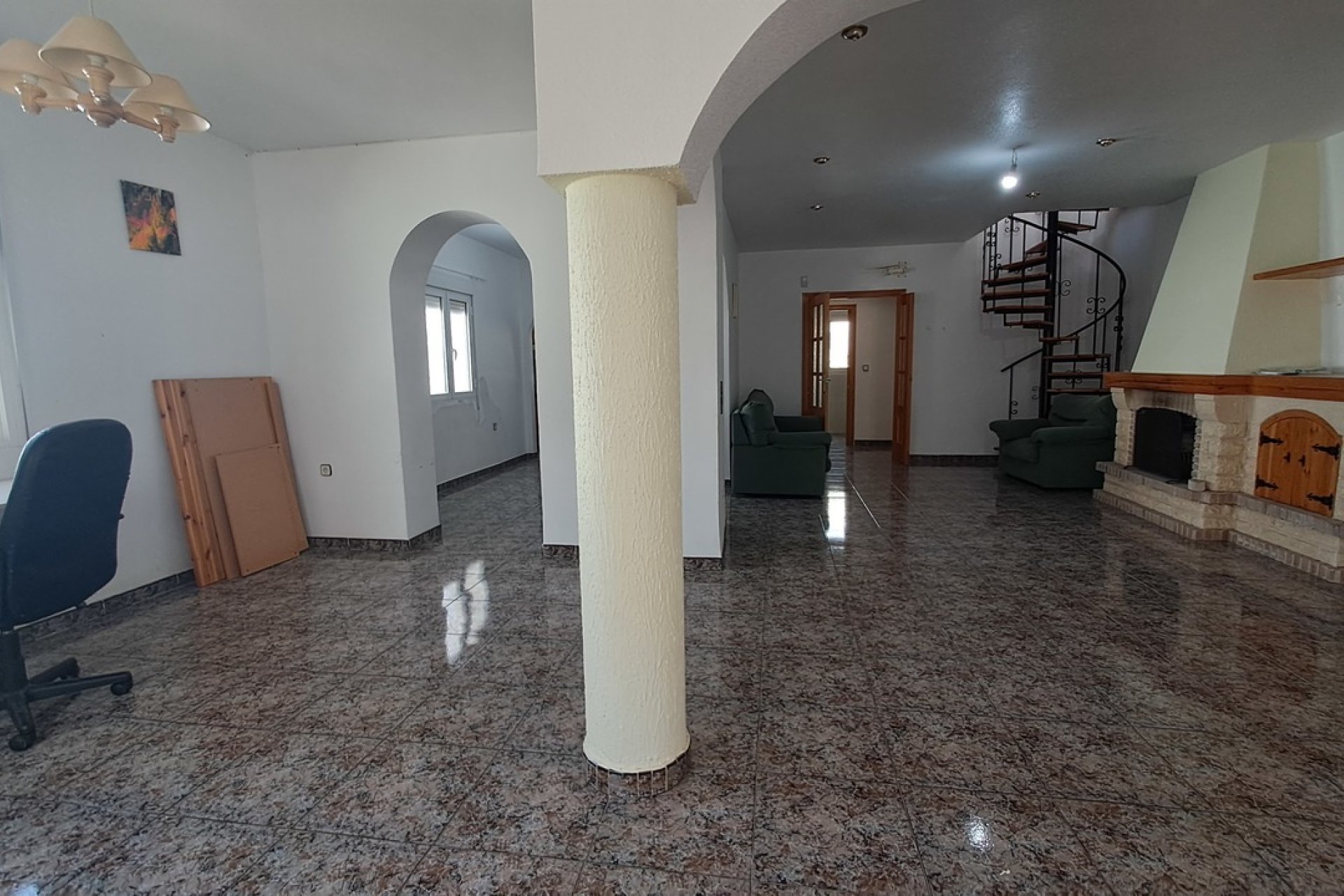 Resale - Villa - Villamartin