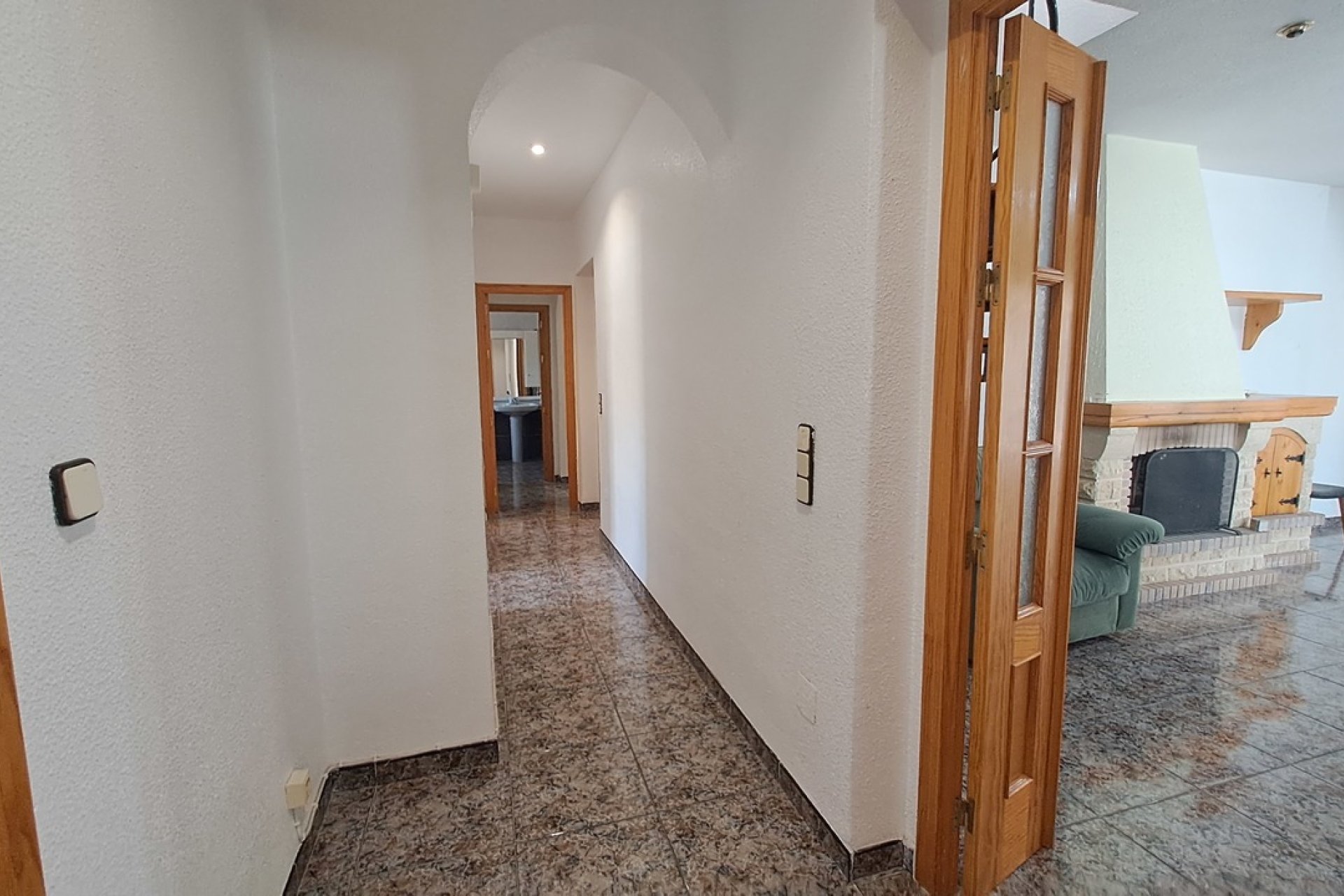 Resale - Villa - Villamartin