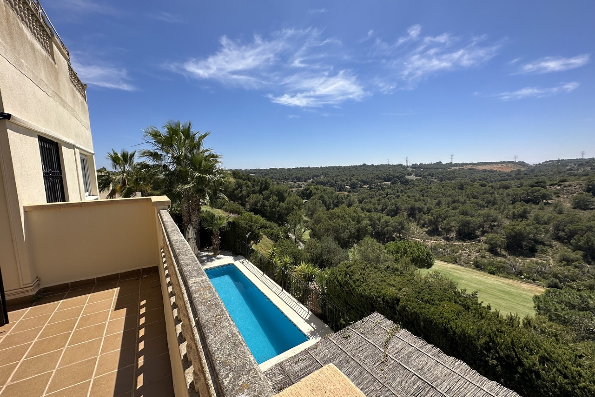 Resale - Villa - Villamartin