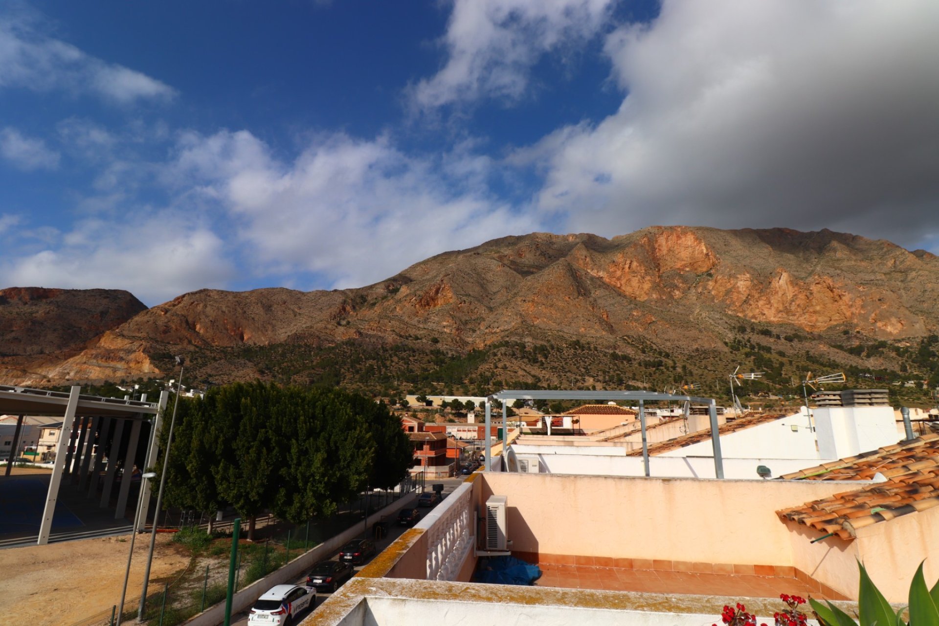 Reventa - Adosado - Redován - Redovan - Town