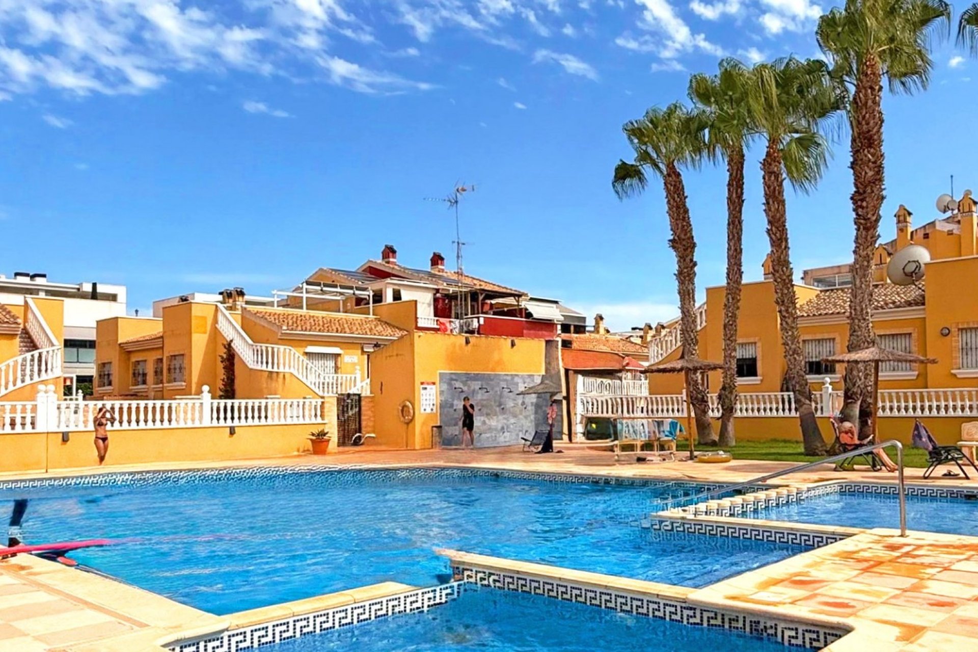 Reventa - Adosado - Torrevieja - La Siesta - El Salado -  Torreta