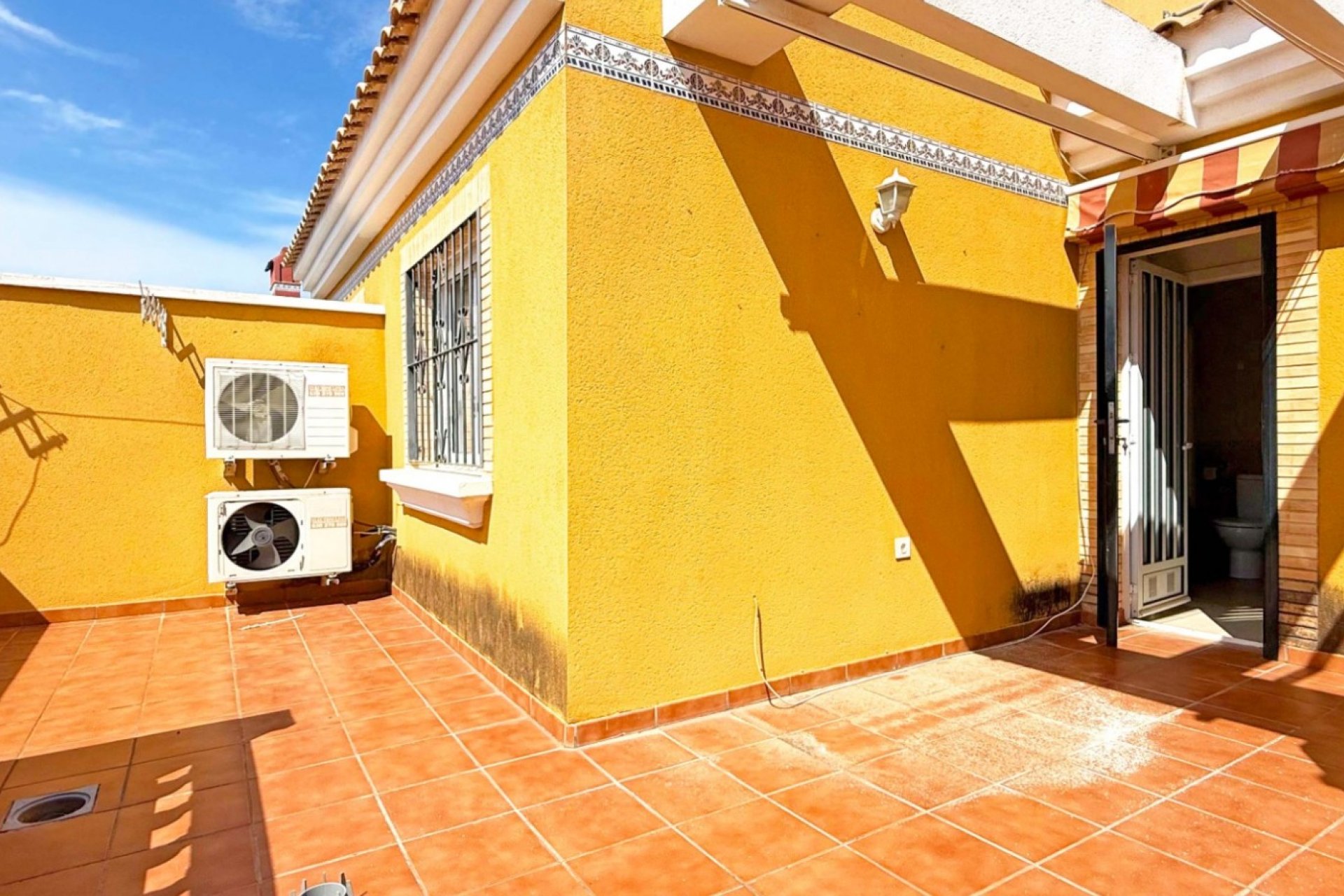 Reventa - Adosado - Torrevieja - La Siesta - El Salado -  Torreta