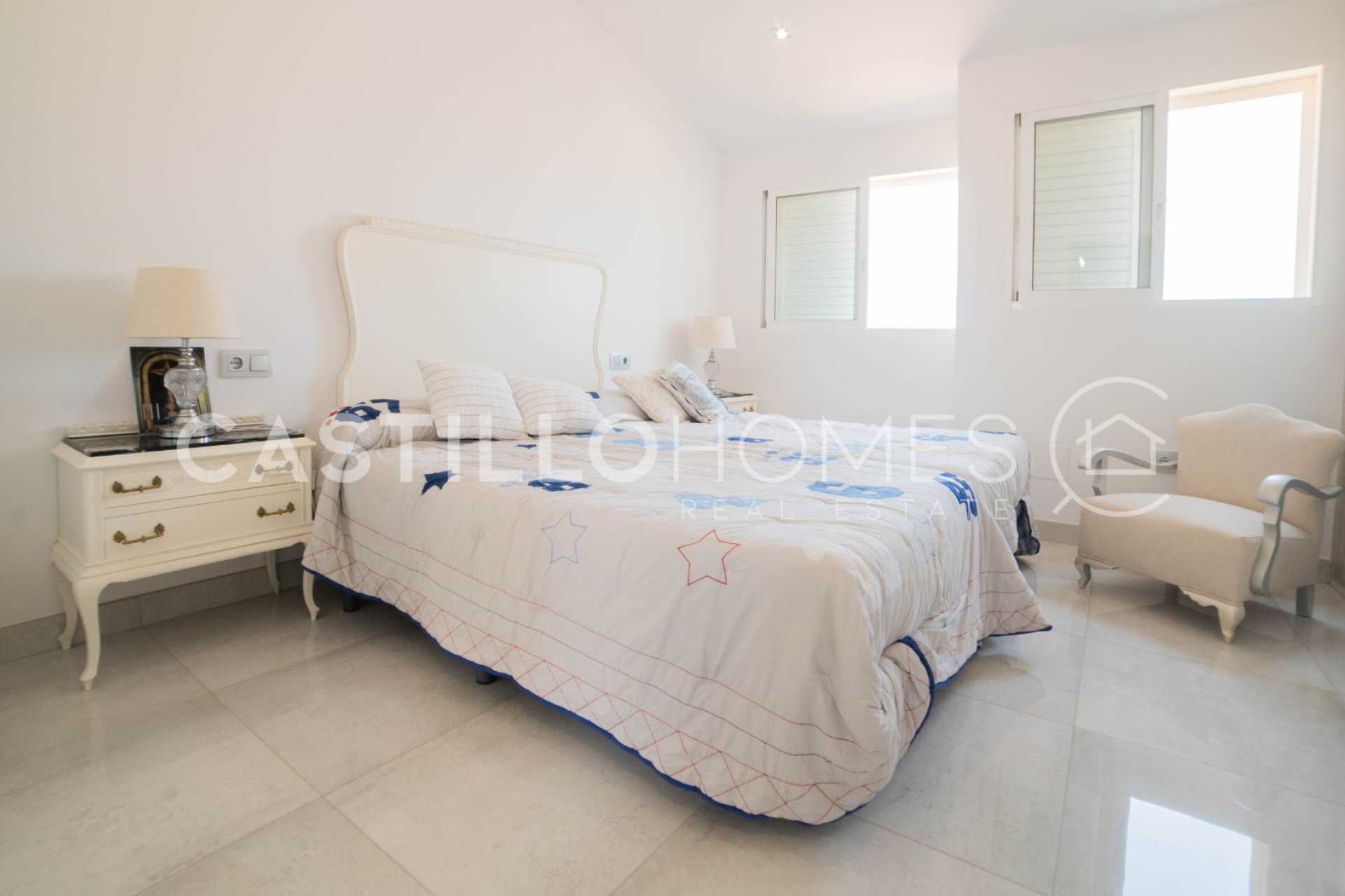 Reventa - Adosado - Torrevieja - Urb. Rosaleda