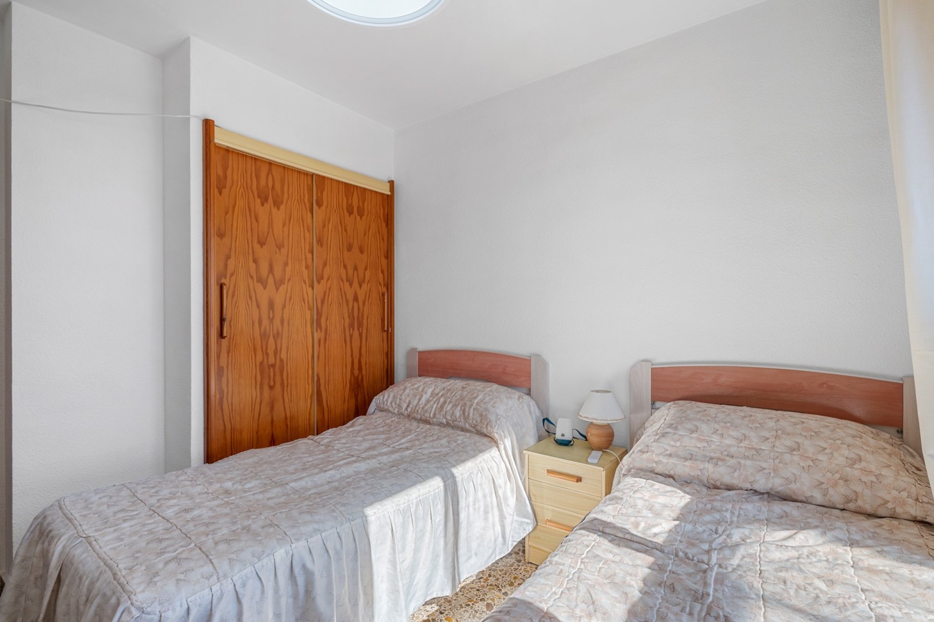 Reventa - Apartamento / piso - Arenales del Sol - Segunda linea playa