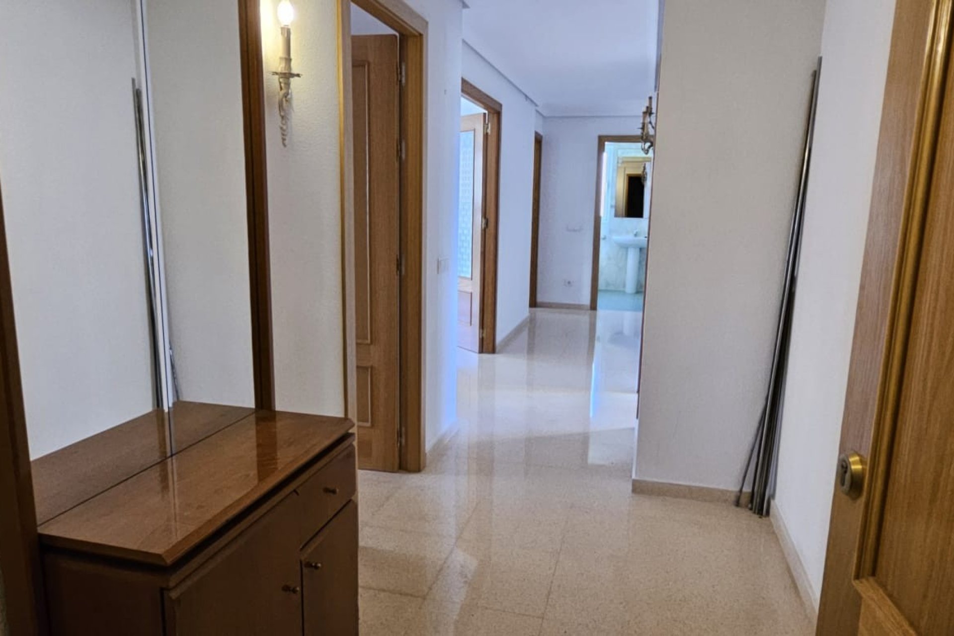 Reventa - Apartamento / piso - Benidorm - Juzgados