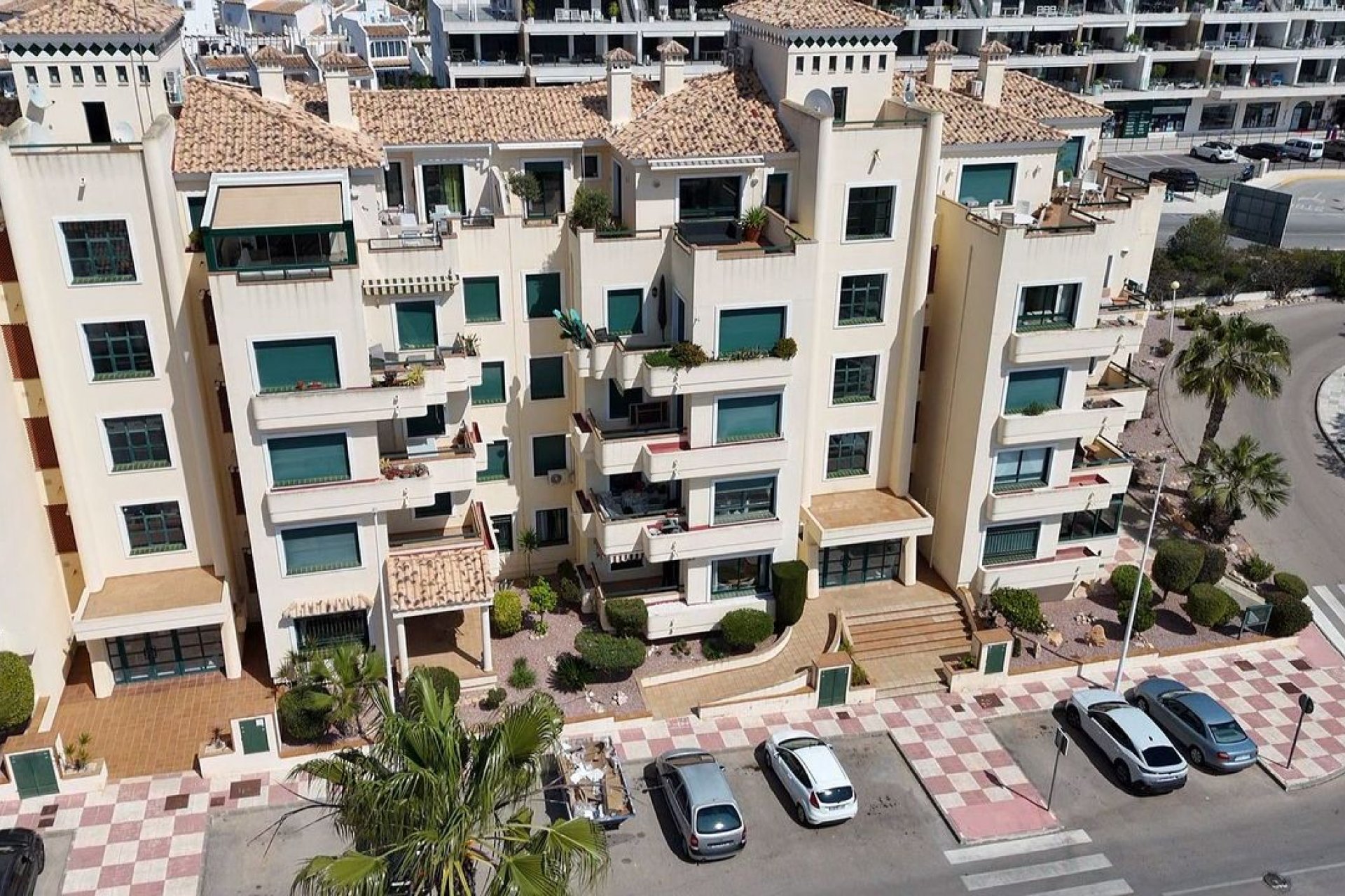 Reventa - Apartamento / piso - Campoamor R-5