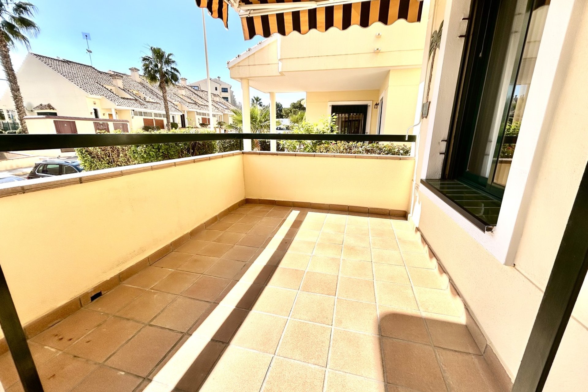 Reventa - Apartamento / piso - Campoamor R-5