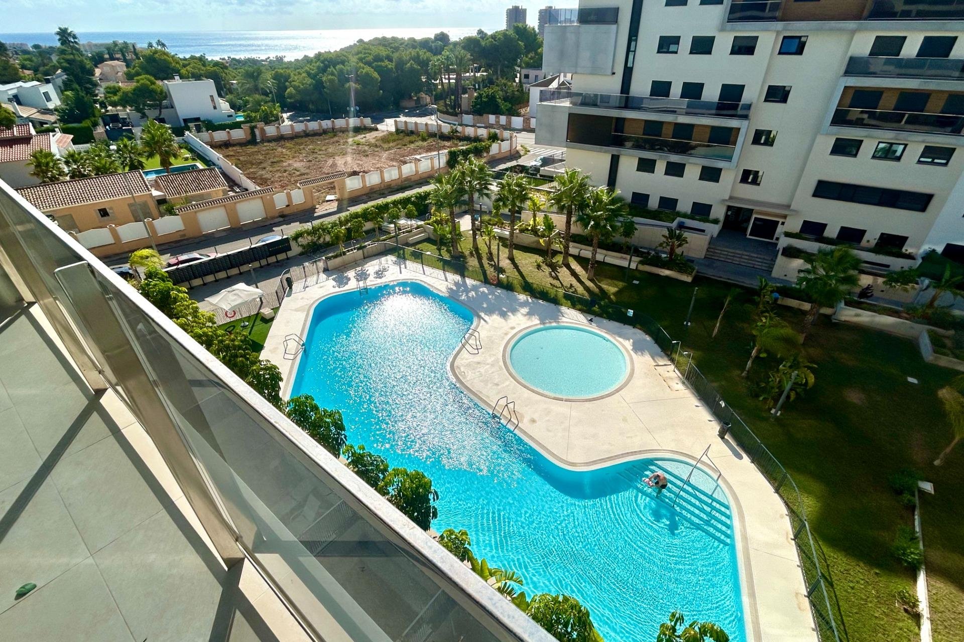 Reventa - Apartamento / piso - Dehesa de Campoamor - Campoamor
