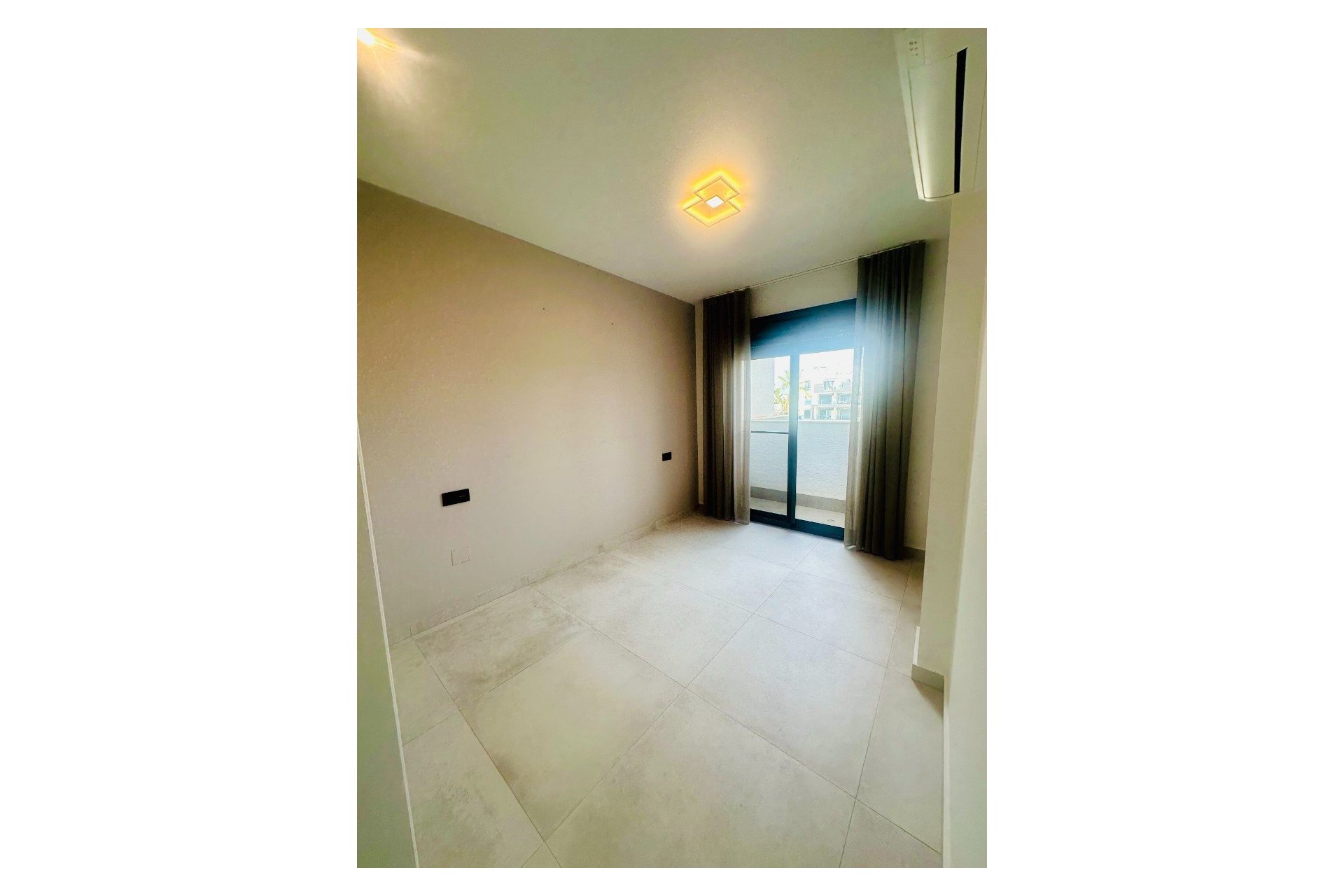 Reventa - Apartamento / piso - Guardamar del Segura - El Raso
