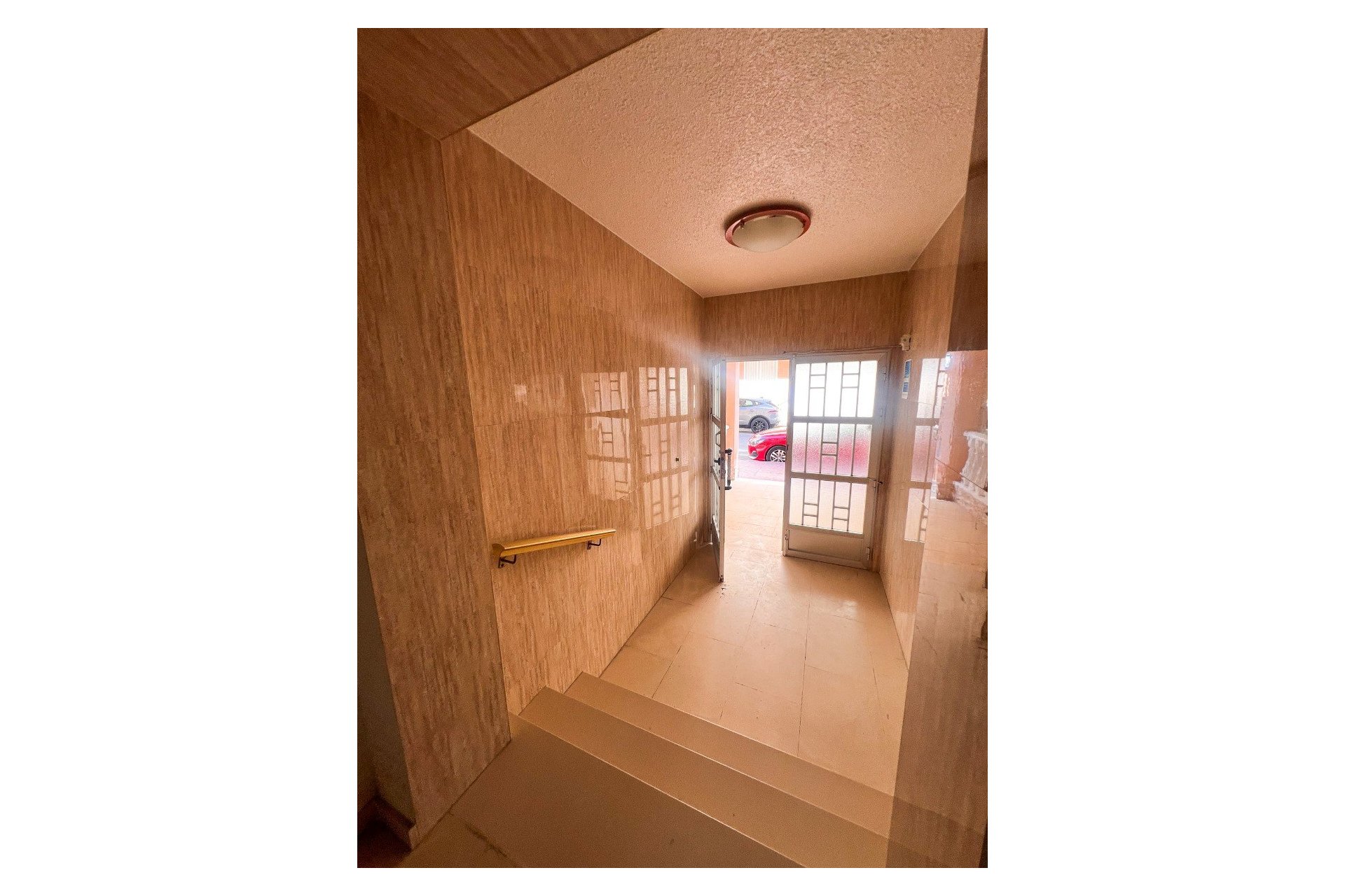 Reventa - Apartamento / piso - Guardamar del Segura - Playa Centro Guardamar