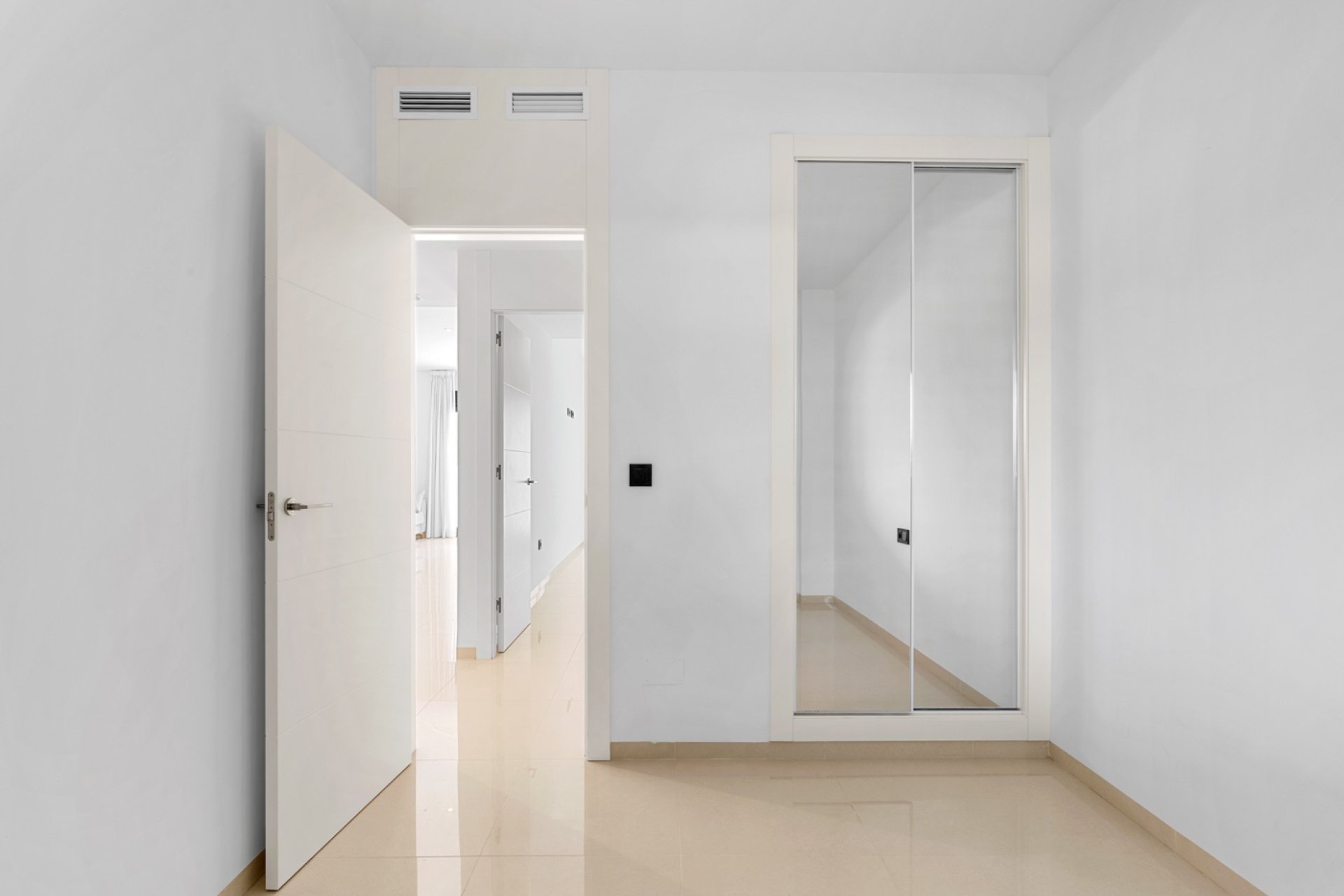 Reventa - Apartamento / piso - Guardamar del Segura