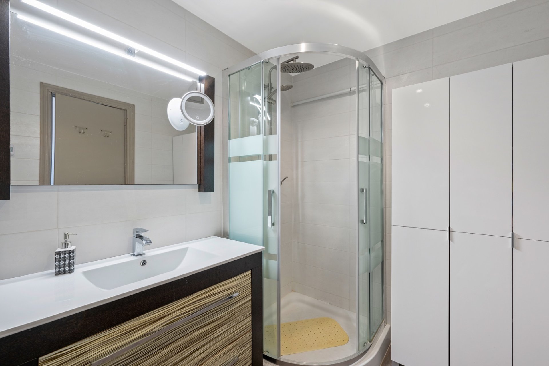 Reventa - Apartamento / piso - La Nucía