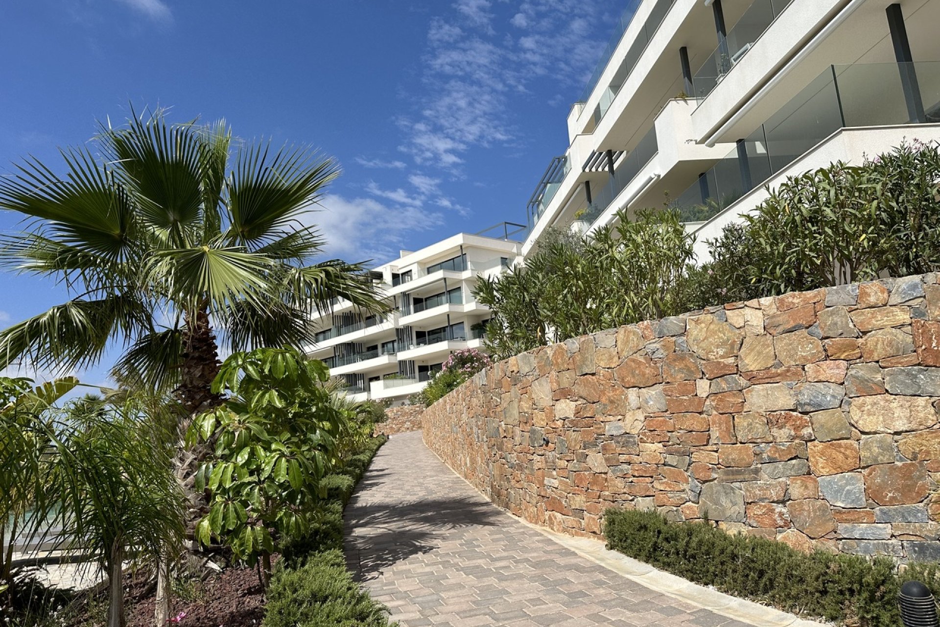 Reventa - Apartamento / piso - Las Colinas Golf Resort