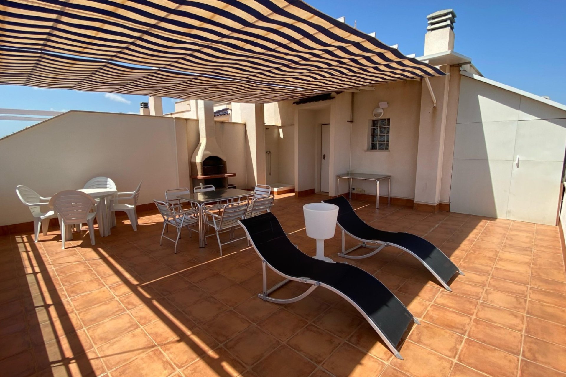 Reventa - Apartamento / piso - Mil Palmeras
