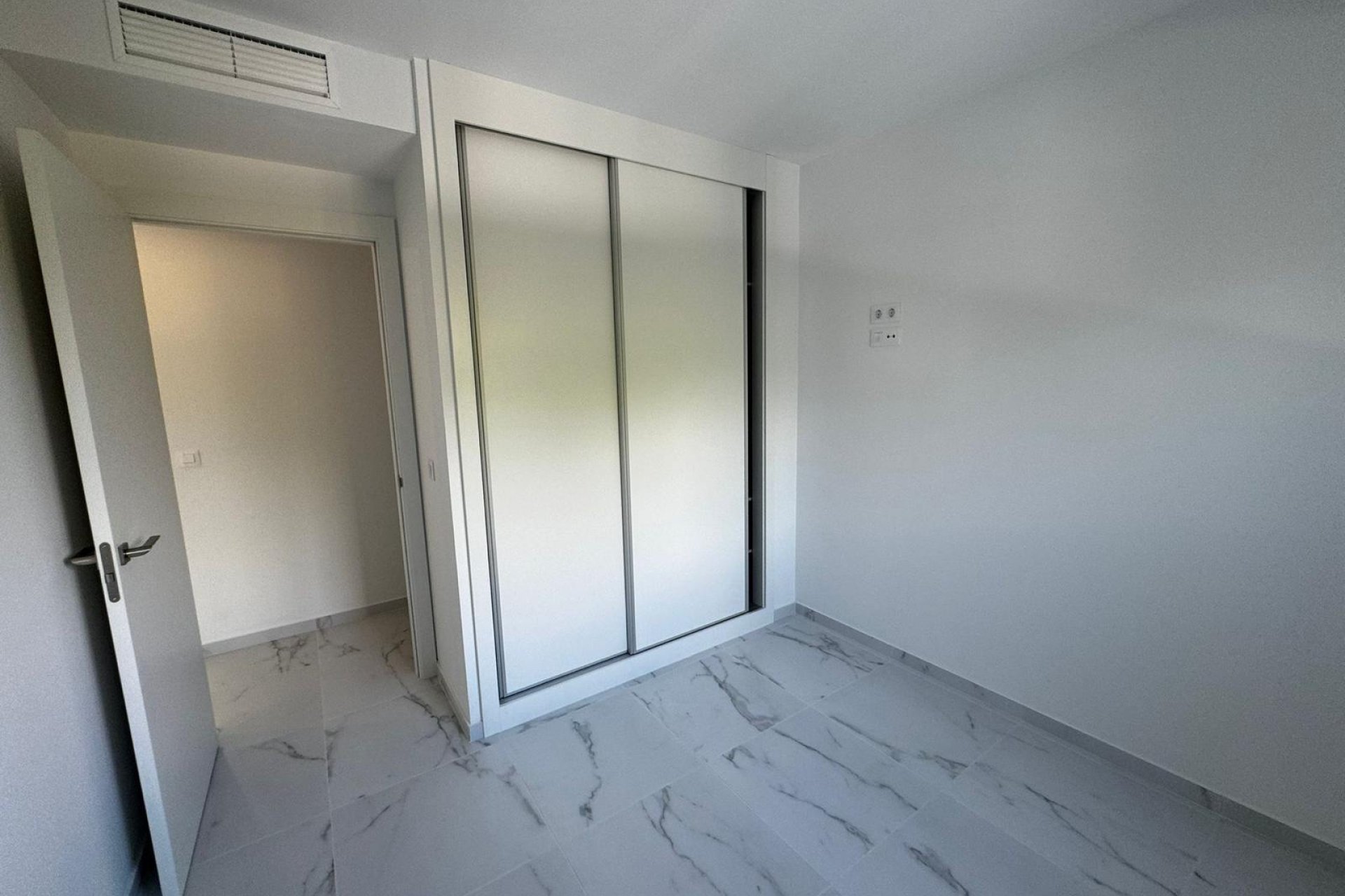 Reventa - Apartamento / piso - Orihuela Costa - La Zenia