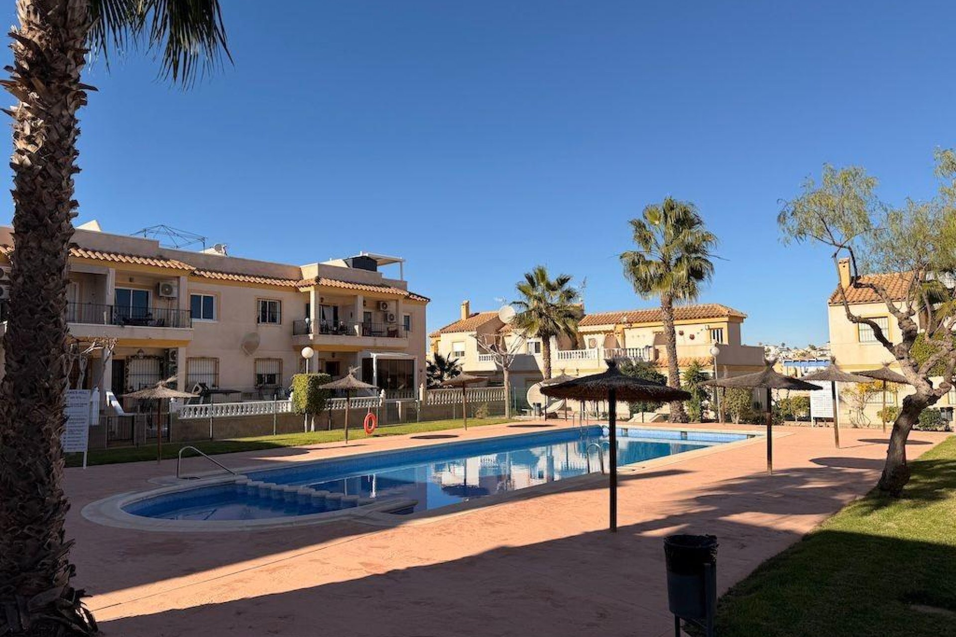 Reventa - Apartamento / piso - Orihuela Costa - Las Filipinas