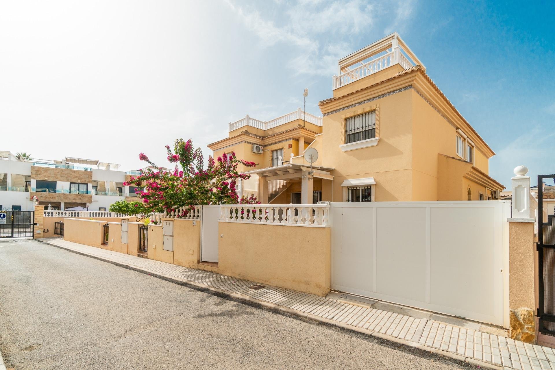 Reventa - Apartamento / piso - Orihuela Costa - Los Dolses