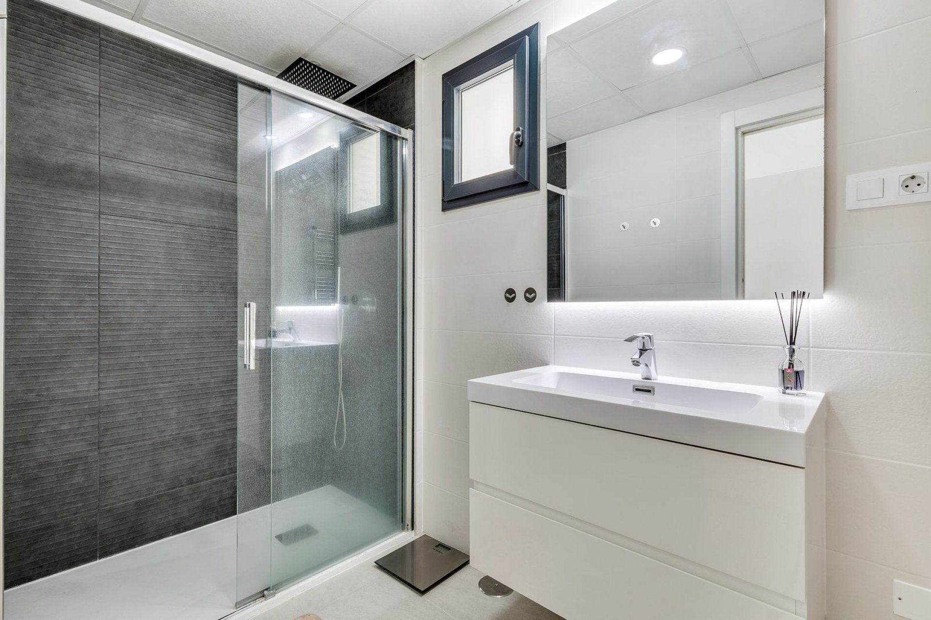 Reventa - Apartamento / piso - Orihuela Costa - Playa Flamenca