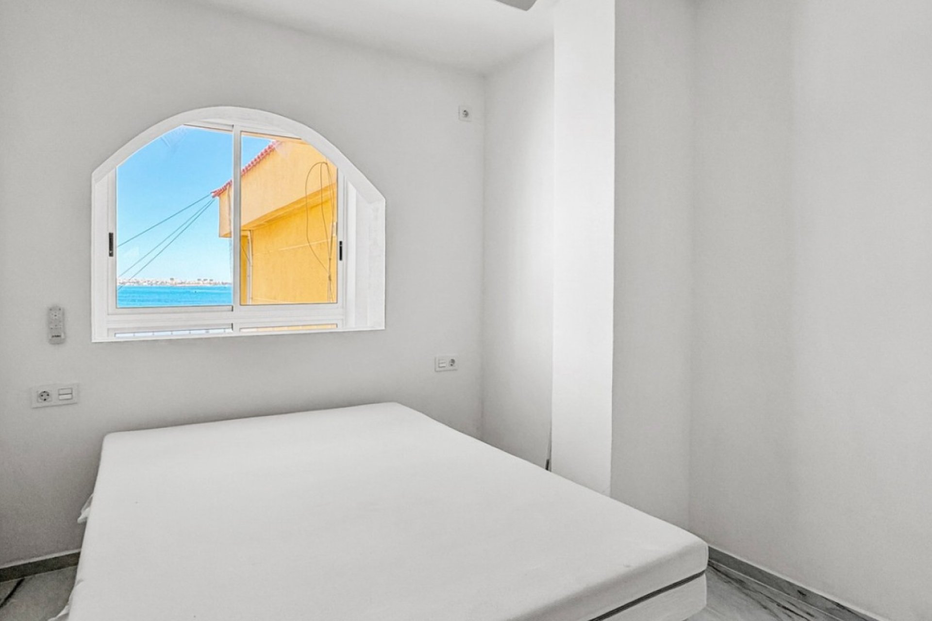 Reventa - Apartamento / piso - Orihuela Costa - Punta Prima
