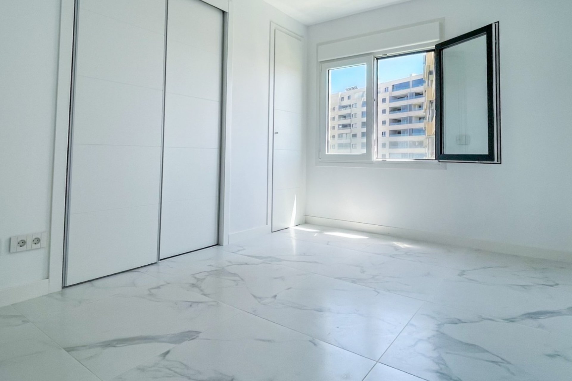 Reventa - Apartamento / piso - Orihuela Costa - Punta Prima