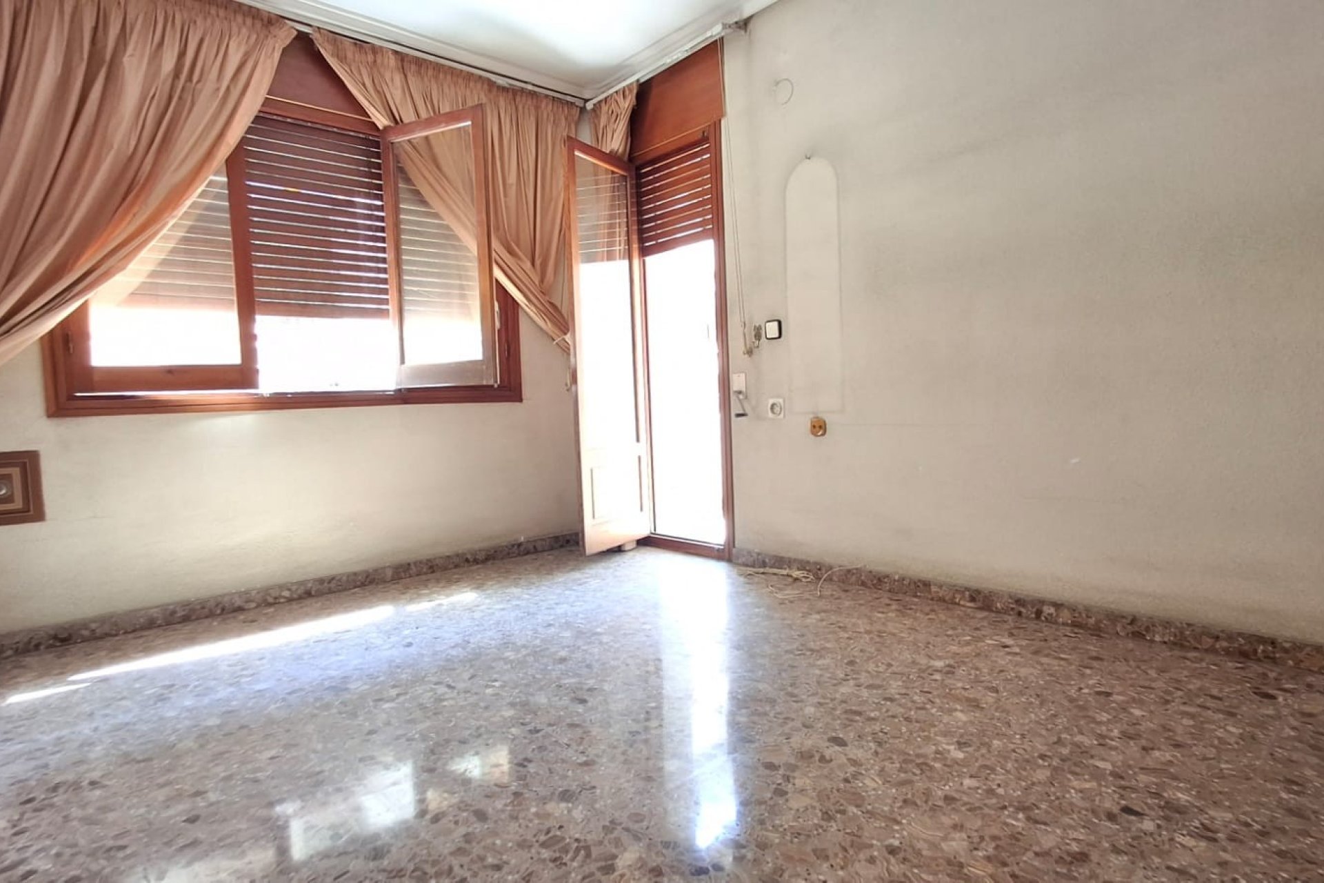 Reventa - Apartamento / piso - Orihuela - Zona Centro